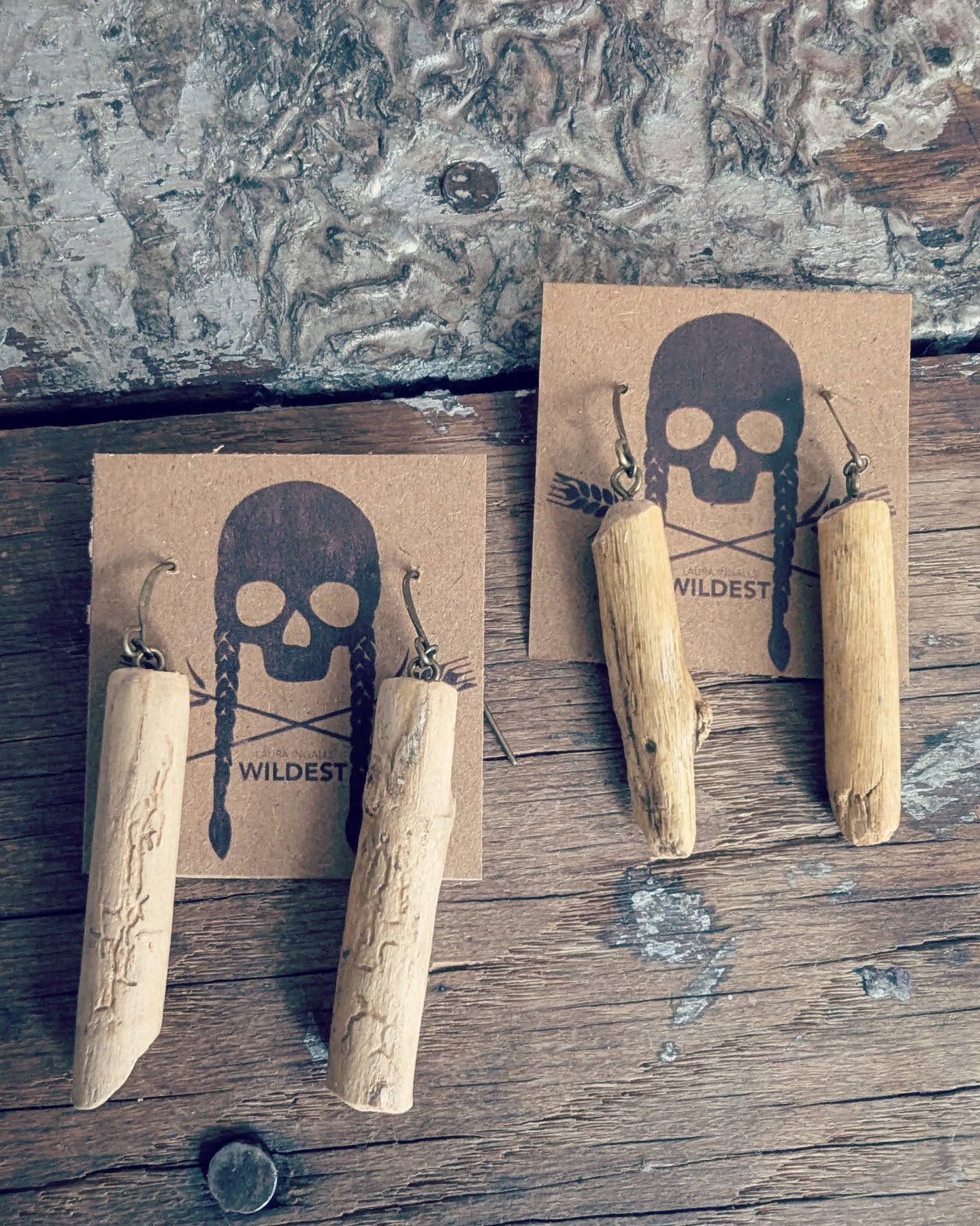 Sending off these two super unique pairs of driftwood earrings!
...
#driftwood #driftwoodart #driftwooddecor #earrings #handmadeclothing #handmade #handmadejewelry #diy #diycrafts