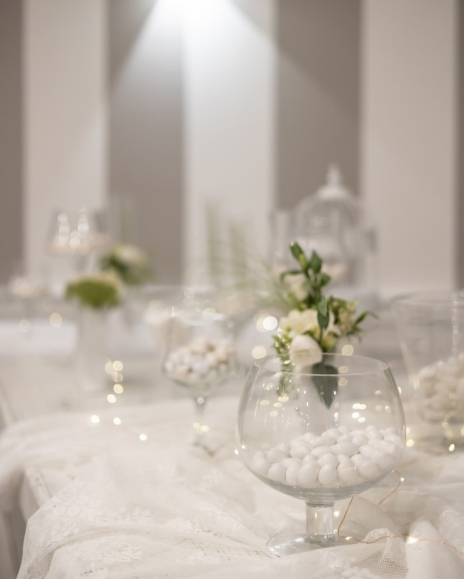 La confettata:
l’angolo dove vengono posizionate le varie tipologie di confetti da degustare liberamente e, nel caso, da portare a casa. 🫙🍬
•
@diegotaroni_photo27
@photo27_photo_and_cinema
@vogliotti_a_fleurde
@lavittorina_location
@liz_eventplanner
•
#venturinocigliano #allestimenti #eventi #wedding #matrimonio #allestimenticreativi #weddingplanner #events #allestimentipersonalizzati #piemonte #allestimentomatrimonio #allestimentipersonalizzati #like4like #eventiprivati #noleggioarredi #torinoeventi #vercellieventi #piemonte #eventiaziendali #arredipereventi #festeprivate #followme #instamood #wedding2023 #instawedding #weddingplanner #photooftheday #picoftheday #instalike #instafollow