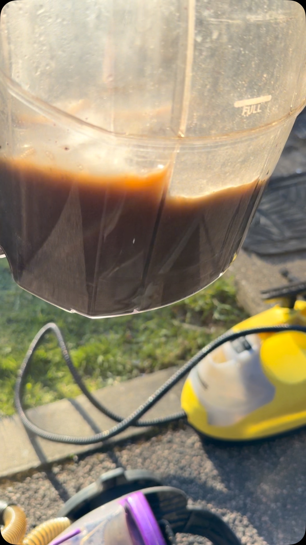 Van was taken to a car wash before being sold. They jet washed the floor and this is what the outcomes was. Took ages to try and push the water out and vacuum it up. I’m sure there is still a lot of water lodged around but must of got over 1ltr of water out. #carwashjobs #dodgy #detailing #london