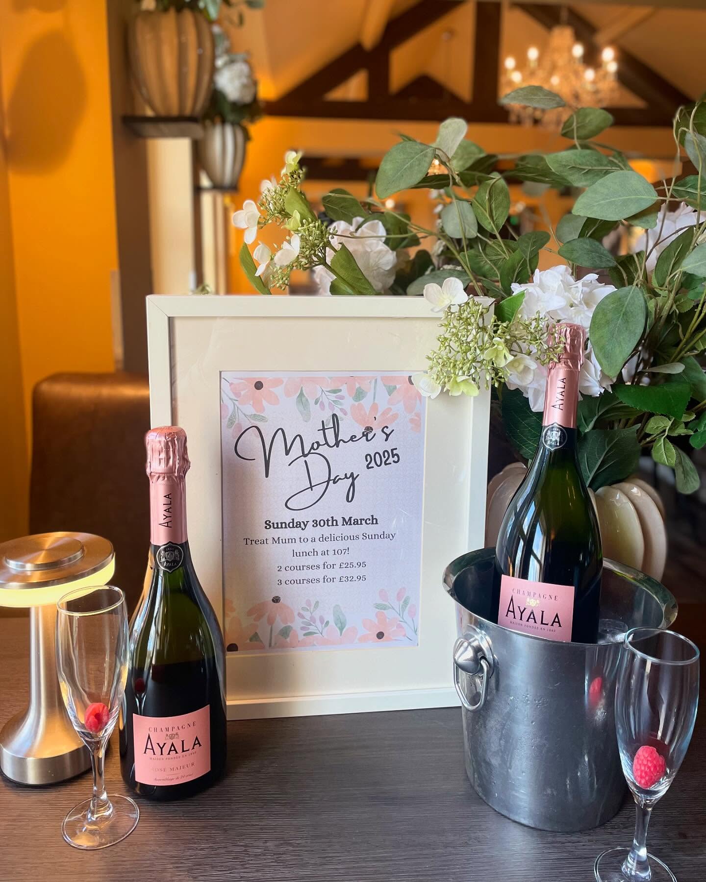 🌺Treat mum to a delicious Sunday lunch this Mother’s day! 🌸
Don’t leave it too late to book your table on Sunday the 30th of March..
🌼2 courses for £25.95
🌷3 courses for £32.95
View our menu and book via our website or call on 0151 342 3420