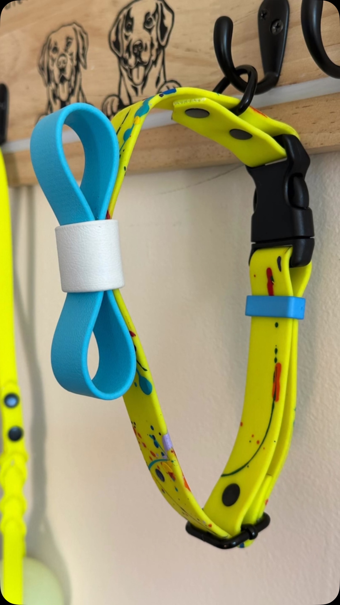 Custom Paint Splash Collar with Bow-Tie 🔥#yvrdogs #yvrdogsofinstagram #biothane #buylocalbc #dogsofcanada #langleybc #biothanecollar