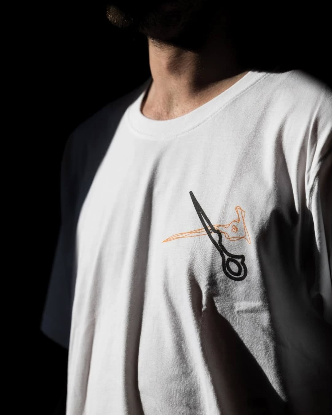 The Daily Distortion project is a collaboration between me and the non-profit organization ALAN – Maladies Rares Luxembourg. The project aims to raise awareness for rare diseases, with a focus on Huntington’s disease, which serves as my source of inspiration.
The ethical and eco-friendly t-shirts, designed by myself, representing my sculptural work, are produced by the Foundation Kräizbierg. The illustrations symbolize the impact of a rare disease on everyday life and the distortion of what is considered “normal.”
The net profits from the project will be donated to ALAN to support their work they do to help families suffering from rare diseases.
How to Pre-Order Your T-Shirt
You can place your pre-order by March 31, 2025, in two simple steps:
1. Fill out the online form by scanning the QR code or visiting the link in my bio. Read the documents for more details! :)
Once the pre-order phase is closed, the t-shirts will be produced and delivered to the address provided in the order form.
https://www.yannicktossing.com/daily-distortion
Photos by Victor Gilbert
#artist #art #project #Huntington #raiseawareness #Luxembourg #alan #lëtzebuerg #maladiesrares #rarediseaseday