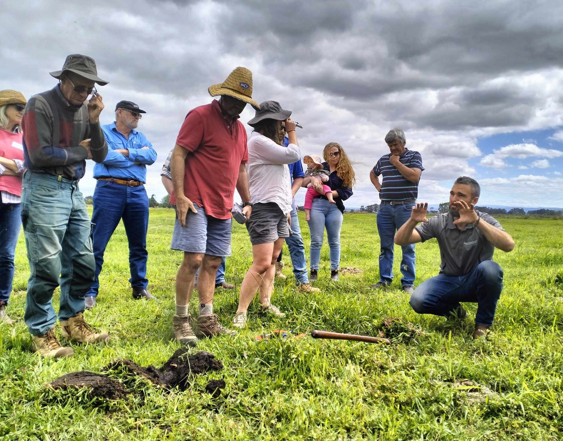 Farmers from across Gippsland attended the Grant Sims Pastures for Profit and Planet field day last week to learn all about multi-species pastures and soil health.
As a world-renowned expert, Grant from @downundercovers passed on a whole day's worth of science, tips and how to apply these techniques to improve productivity, resilience, reduce costs and increase nutrient density on our farms.
Eli Court, CEO of @soilsforlife also presented how their organisation can support farmers in developing soil building techniques within a range of farming enterprises.
Thanks to all who attended the day, shared their own experiences and hopefully took some ideas back to their own pastures around the district to build better soil and farming systems.
If you are interested in getting involved in upcoming events or would like more information on opportunities with MDLN, message us here and check out mdln.com.au