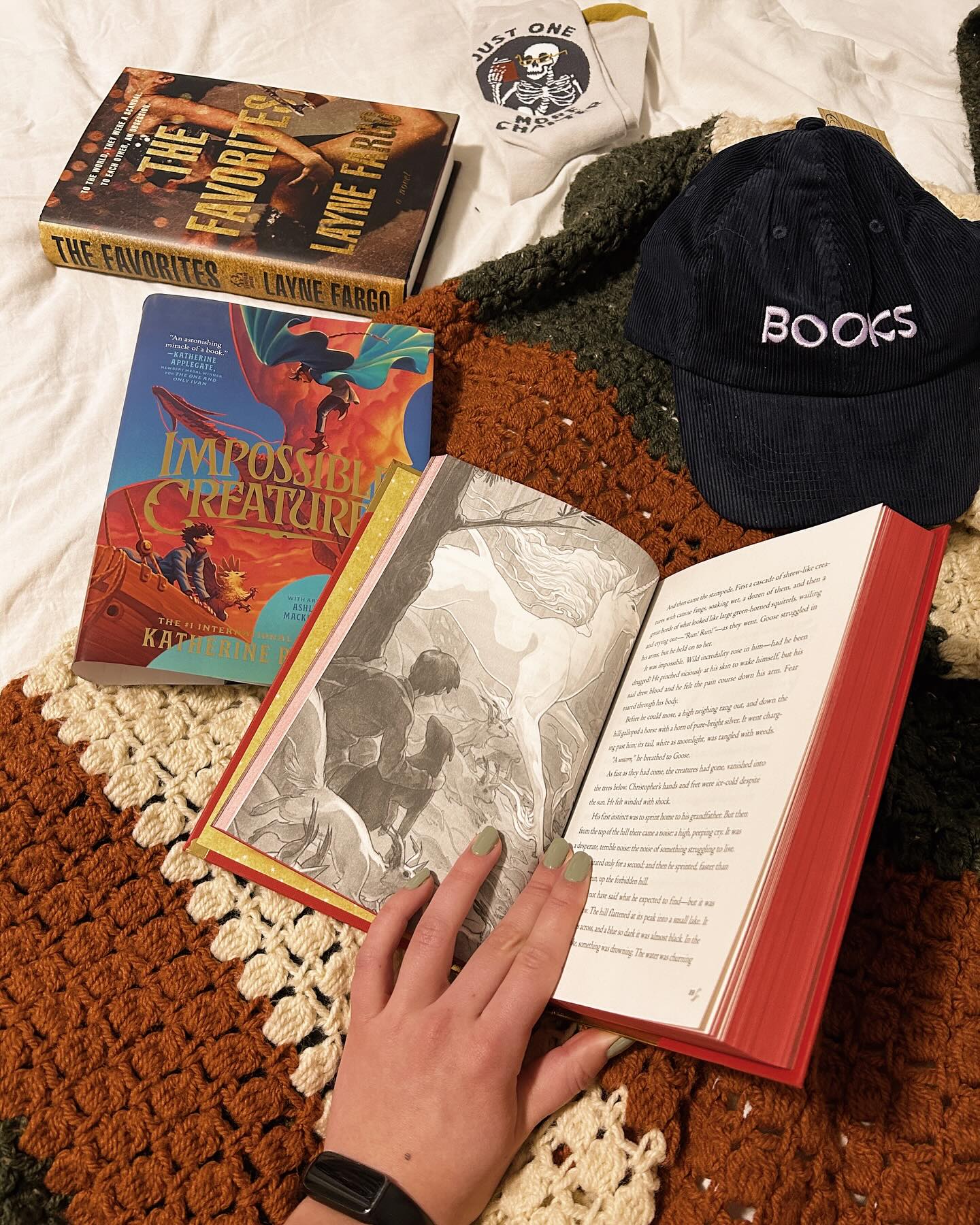 In this house, we read ✨variety✨
My first #TeamPRH goodie box! I’m a mood reader, so I chose a middle grade fantasy, a tell-all fictional drama, and an isolation thriller (to come!).
I’m halfway through THE FAVORITES and having a blast! 🤩⛸️ It’s told as a tell-all autobiography interspersed with excerpts from a documentary. The drama is high at all times!!
What’s the genre/age category of your last read?