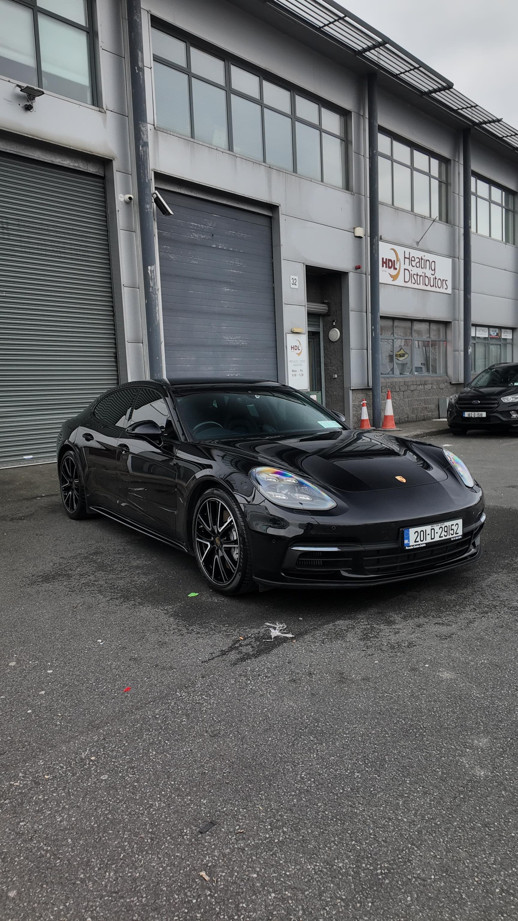 The difference is insane! This Porsche Panamera underwent a two-stage paint correction, bringing back its deep gloss and clarity. Swipe to see the transformation!
#AutoRefined #Porsche #Panamera #PaintCorrection #Detailing #CarDetailing #LuxuryCars #GlossyFinish #CarCare #DetailersOfInstagram #AutoDetailing #ShineOn #FlawlessPaint