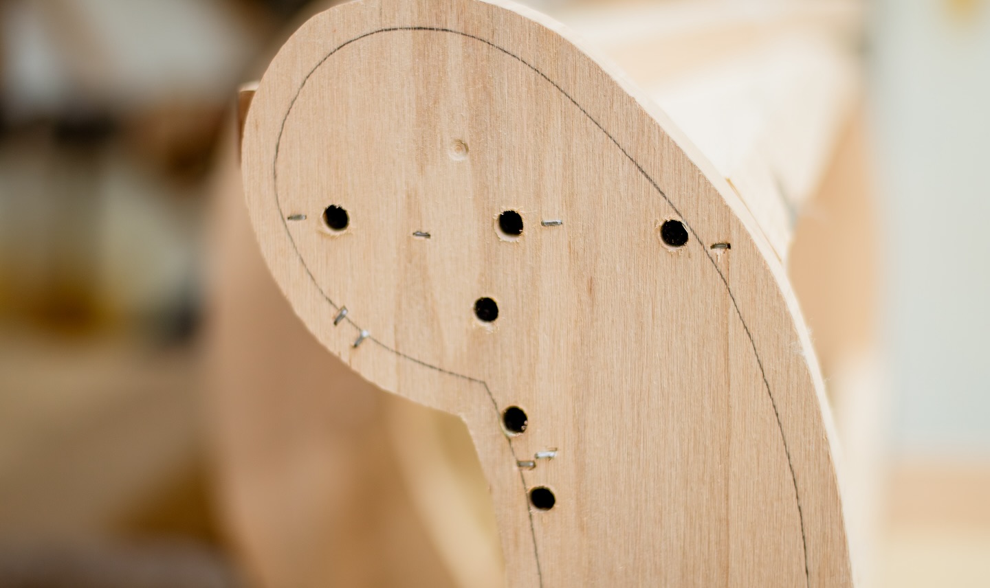 Each curve, each seam, carefully sculpted by hand—our sofas are more than furniture; they’re a canvas for craftsmanship. The art of creation begins with every detail, bringing your vision to life one nail, seam and stitch at a time.
•
#ecobalanza #handmadefurniture #sustainablefurniture #ecofriendly #organic #oneofakind #handmade #chemicalfreehome #chemicalfree #climatechange #ecoconscious #sustainable #artisan #handcrafted #nontoxic #design #organicfurniture #custom #customfurniture #ecofriendlyproducts #nontoxicfurniture #artisanfurniture #nontoxicliving #sofa #chair #armchair #woodworking