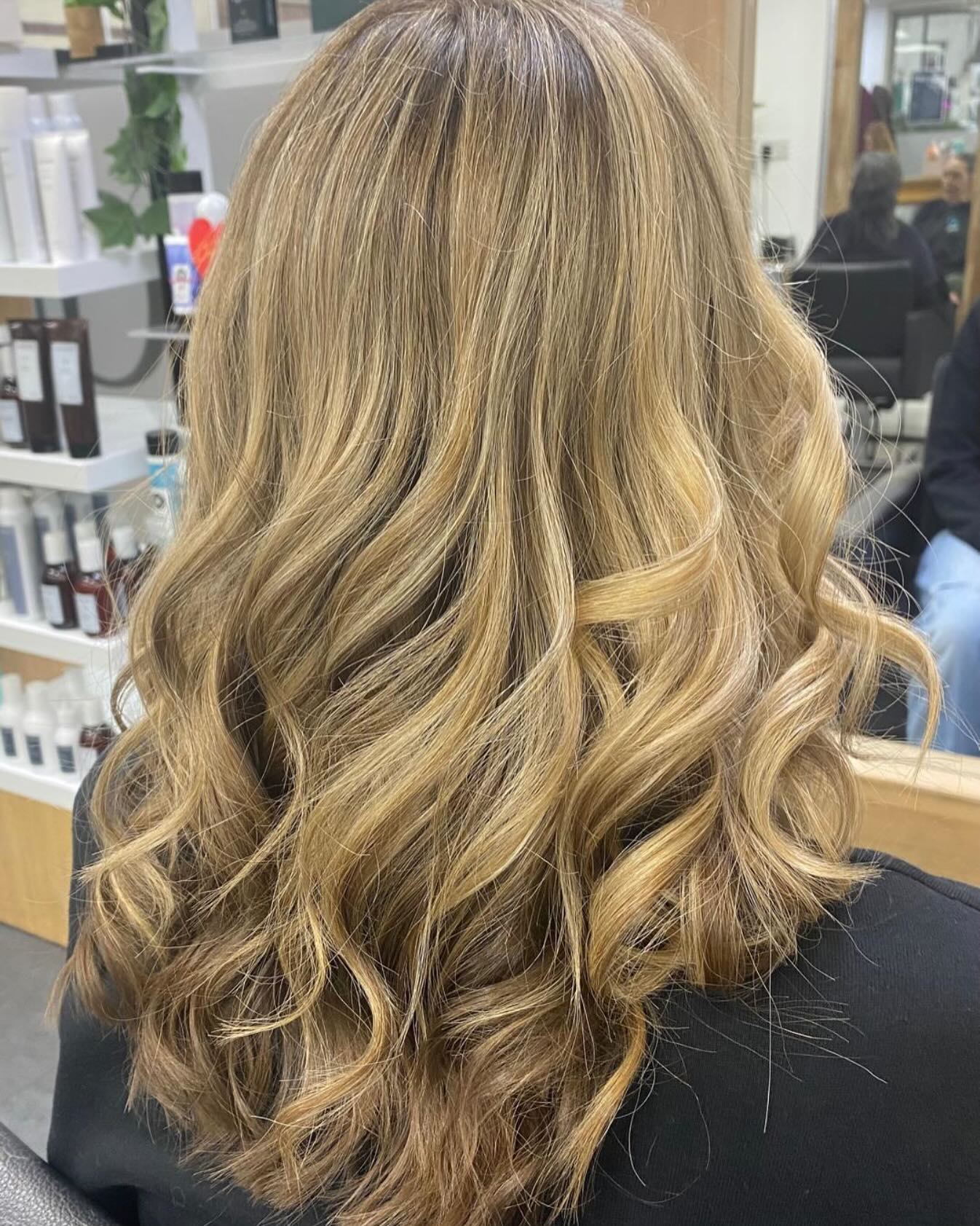 Honey glazed highlights plus cut and curls by Rachel 🍯
