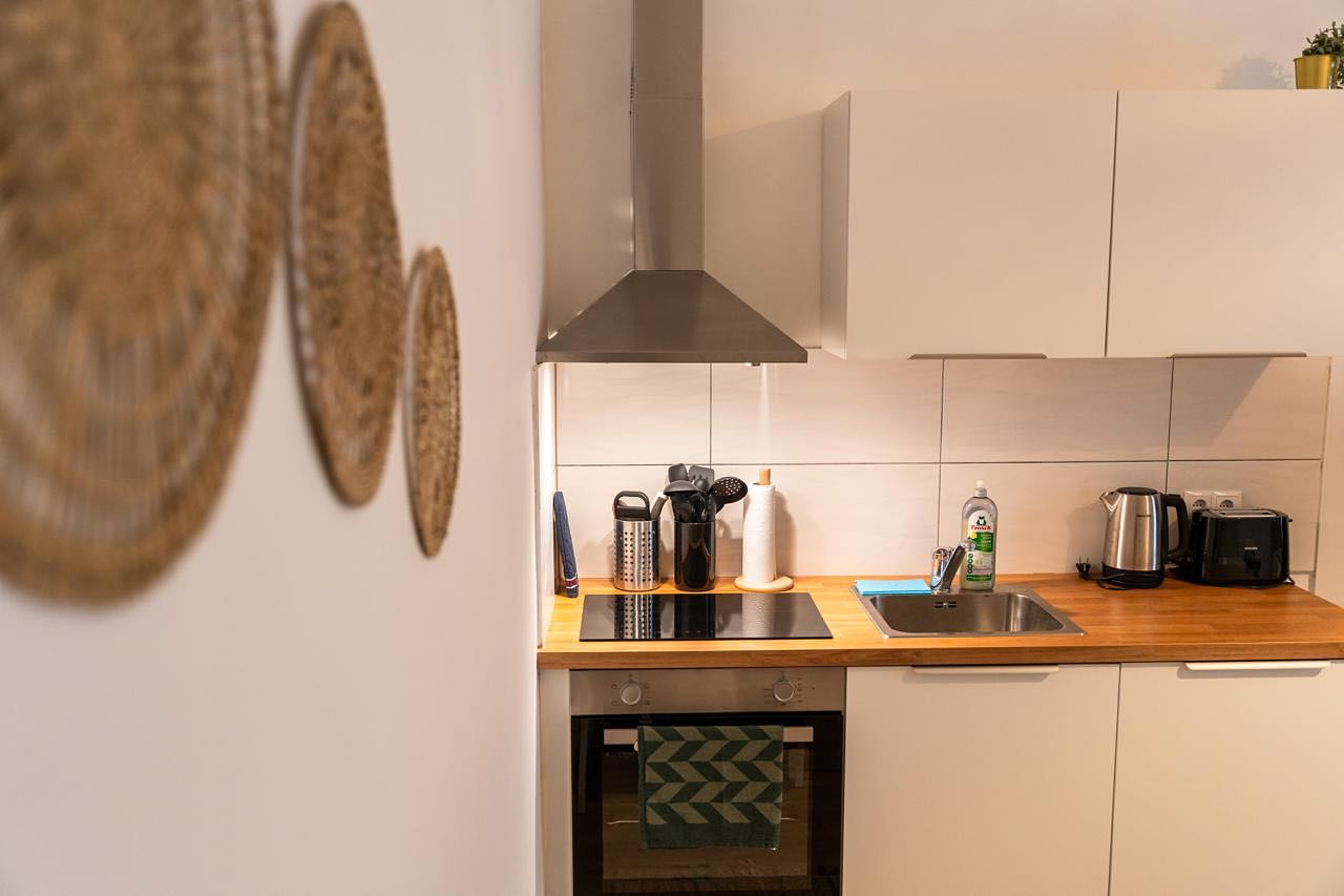 Your home away from home.
© @michaelsabothafotografie
#wien #vienna #travelvienna #citytrip #viennatouristboard #apartment #apartmentdecor #prater #praterwien #viennanow #viennaaustria #viennagram #riesenrad #riesenradwien #explorevienna #whattodoinvienna