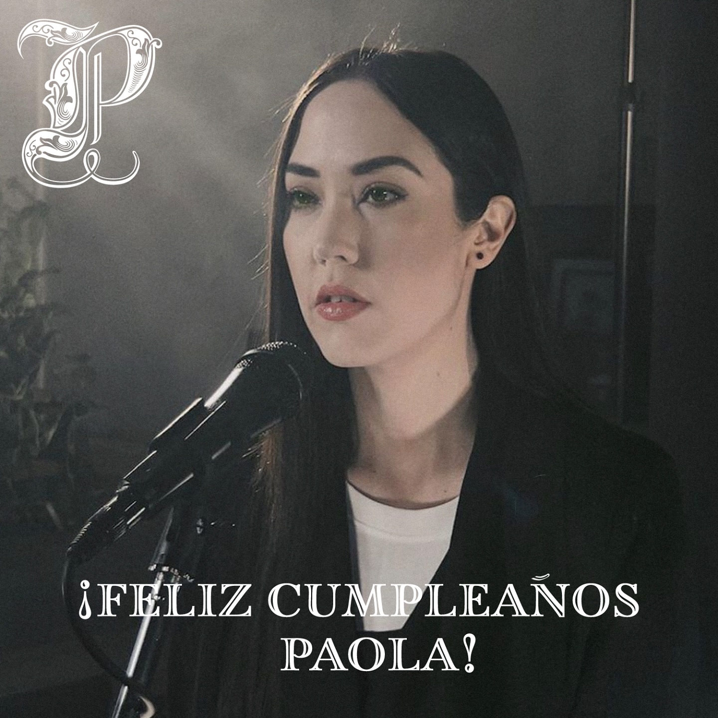 Paola ¡Ma kwalle tikaxiltia!🥀
¡Feliz cumpleaños Paola! 🧛🏻♀️🖤
@noctambulah 🖤 Por muchos años más!
#noctambulah #happyday #happybirthday #birthdaygirl #omeworld #vamp #cumpleaños