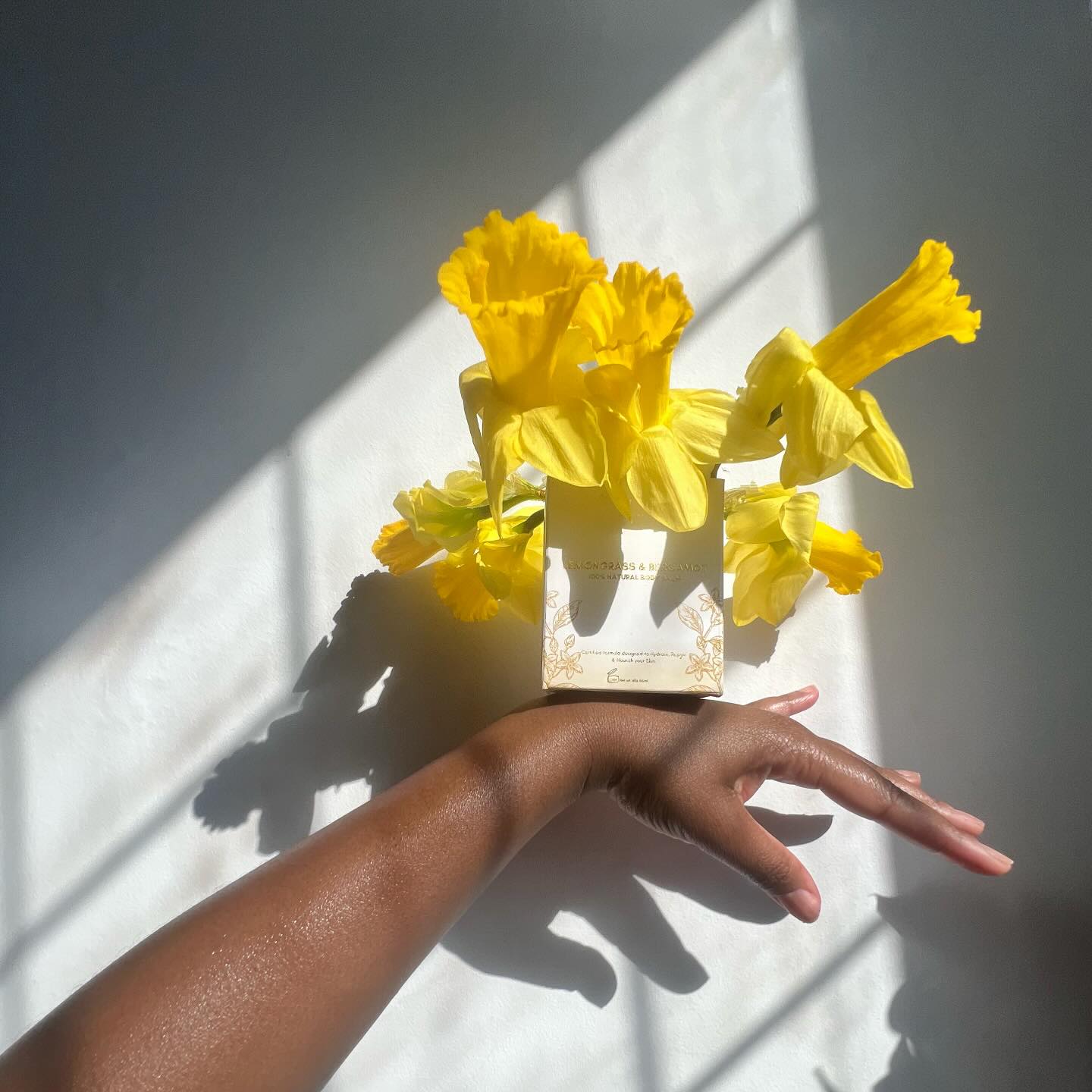 Skin favourite 🌼
Hello March
#smoothskin #skin #skincare #bodybam #marysnith