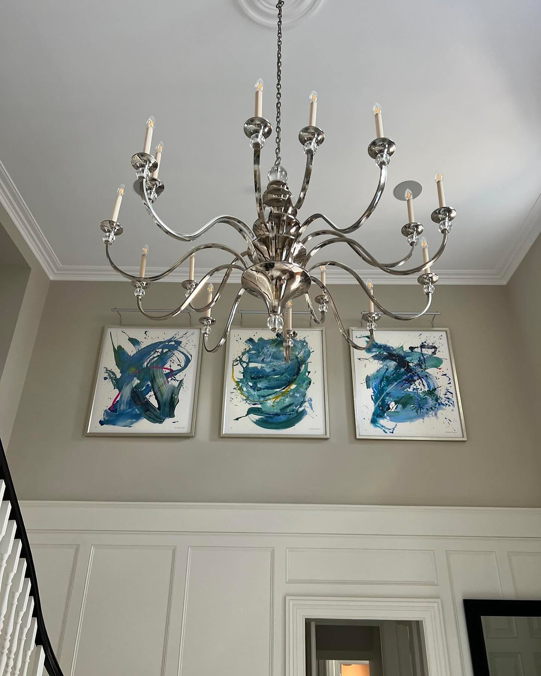 Elevate your space with our Professional Wall Mounting Services! Whether it's artwork or blinds, we’ve got you covered! Link in Bio #HomeImprovement #WallArt #DIYHome