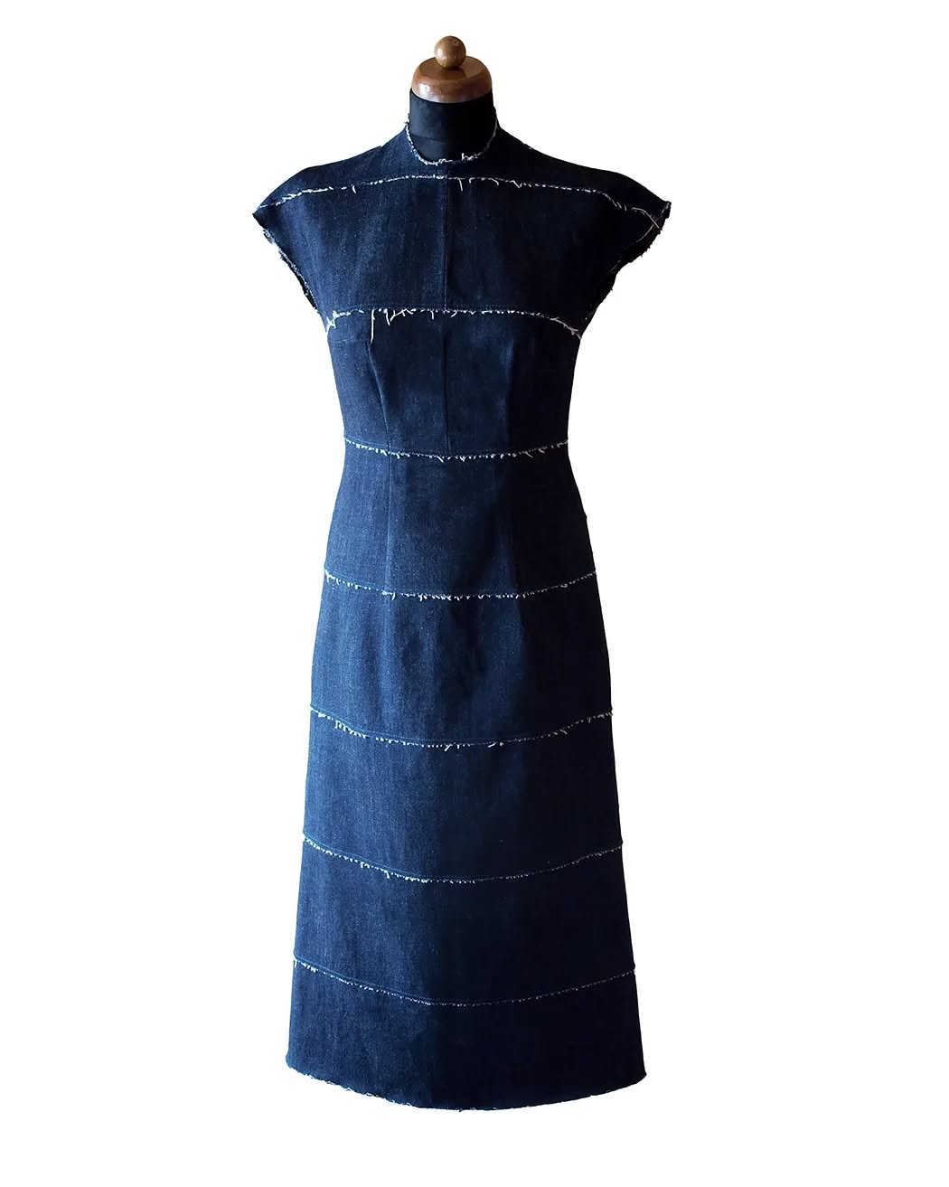 New one-of-a-kind dress in Japanese denim are ready to wear!
This dress, made from exquisite japanese denim, was designed as part of a creative process of repurposing second-class denim with flawed stripe patterns. We designer carefully cut out the flawless sections of the fabric and meticulously stitched them together to form a new textile. The new seams then became a key inspiration, serving as the foundation for the design of this striped dress. Embracing imperfections can be an integral part of a sustainable creative process, transforming flaws into unique, original pieces.
You can see the details here and in our studio:
https://www.klarazidkova.cz/product-page/japanese-denim-ladies-dress
#denimdress #oneofakind #throughimperfections
#toluxuriouspiece #japanesedenim #czechfashiondesign #klarazidkova