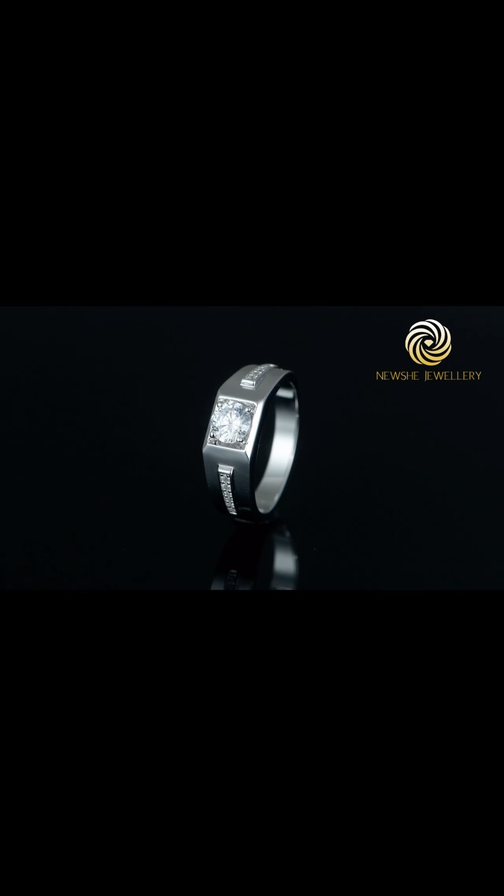 Shine brighter with our stunning Moissanite ring ✨ A timeless sparkle that lasts forever! Shop now – link in bio.
#MoissaniteRing #LuxuryJewelry #TimelessBeauty