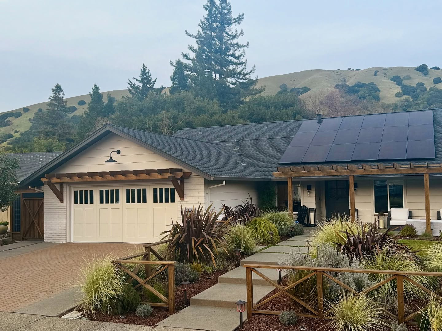 The project that started it all… our home. Swipe ➡️to see the MOST dramatic before.
When I started posting about my home design projects on this platform I had no idea it would lead me to book my first client a year later and quit my job two years after that to become a full time designer and entrepreneur. After nearly five years in this home, I couldn’t be more grateful to this place, this space and everyone who has supported me along the way. Thanks @instagram 🤍
Can you believe it’s the same house?!
Renovation details…
Paint: @behrpaint Mocha Light + Intellectual
Wood Species: cedar
Stain: @sansincorp Suede
Lighting: @shadesoflight
Garage Door: @clopaydoors
#interiordesigner #exteriordesign #madeinmarin #homedesign #curbed #curbappeal #frontyarddesign #hgtvmagazine #betterhomesandgardens @themadeinmarin