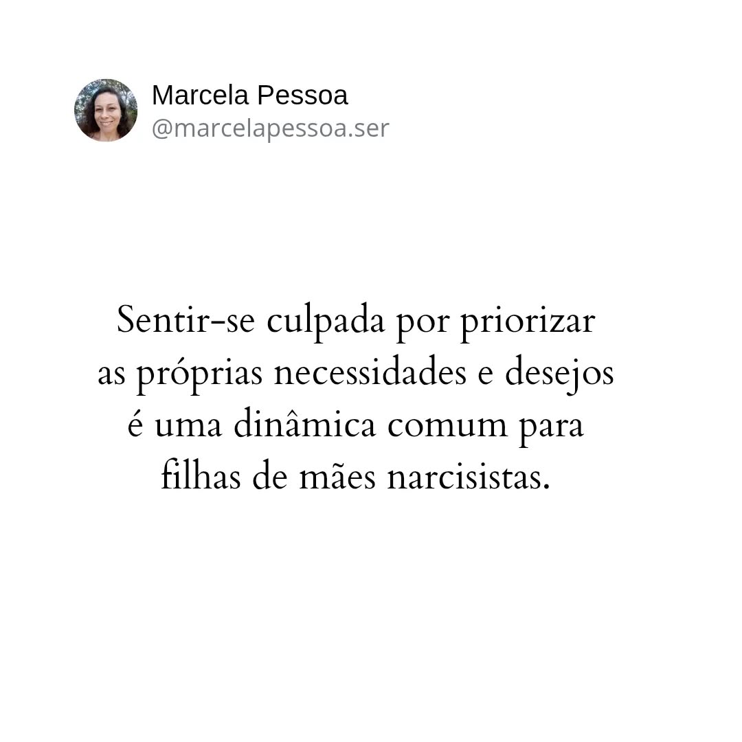 Você já se sentiu culpada por priorizar suas necessidades e desejos?
Para muitas filhas de mães narcisistas, esse sentimento é familiar.
Para ter suas expectativas atendidas, muitas vezes, a mãe usa a culpa como forma de manipulação emocional e controle sobre a filha.
Isso pode fazer com que você se sinta culpada, egoísta e ingrata ao priorizar suas próprias necessidades e desejos, e não os da sua mãe.
A sensação de se sentir desaprovada por sua mãe pode ser muito difícil de suportar. A ponto de, para não desapontá-la, você direcionar sua energia para atender às expectativas dela, em vez de cuidar da construção de sua própria vida.
Essa dinâmica, embora dolorosa, pode ser tratada e transformada. Reconhecer esse padrão é fundamental no processo de cura.
Aos poucos, você pode aprender a priorizar e investir em suas necessidades e desejos sem se sentir culpada.
Pois cuidar de si mesma não é egoísmo - é auto amor e autorresponsabilidade. Essenciais para uma vida equilibrada e saudável.
.
.
Se esse conteúdo foi relevante para você, curta e salve, para que mais pessoas tenham acesso a ele.
E compartilha com quem também pode se beneficiar com essas informações.
#transtornodepersonalidadenarcisista
#filhasdemaesnarcisistas