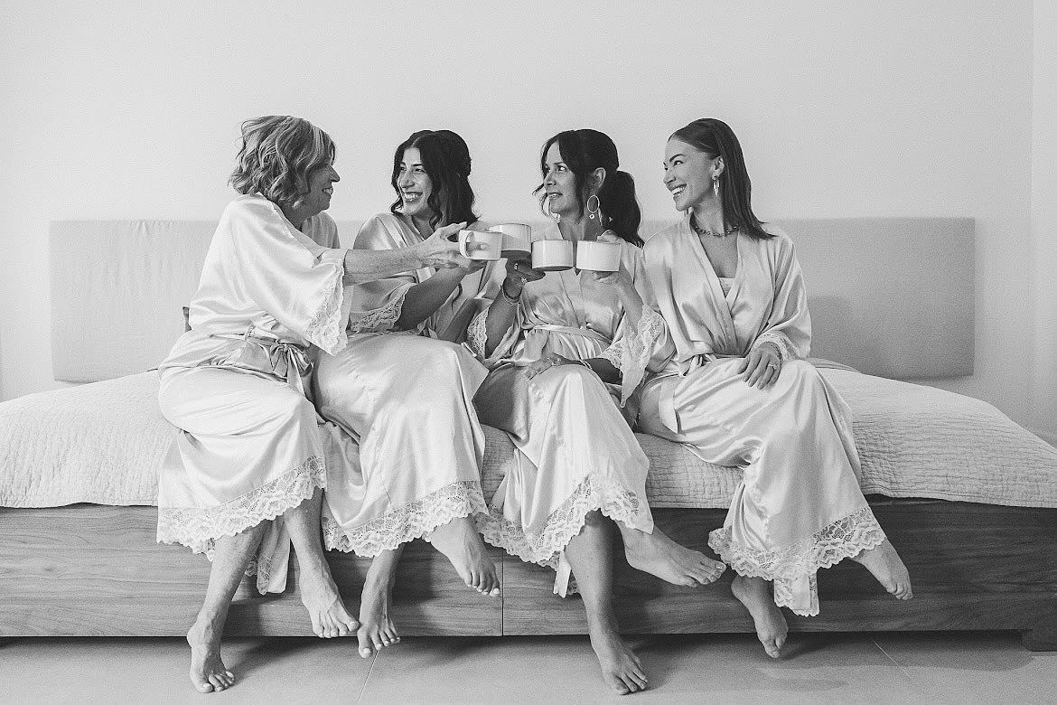 Wedding season is almost here, and I can’t wait to style all these stunning brides and their bridal parties! Let’s make your special day even more unforgettable with the perfect look 💍✨ #WeddingSeason #BridalStyling #BridalPartyGoals #CantWait