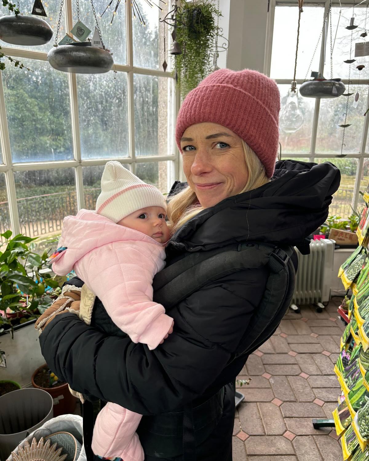 Baby Amelie arrived in September and Bex is now preparing to come back to work, starting in a couple of weeks. Do get in touch with her if you'd like an appointment - her first week back is fully booked already!