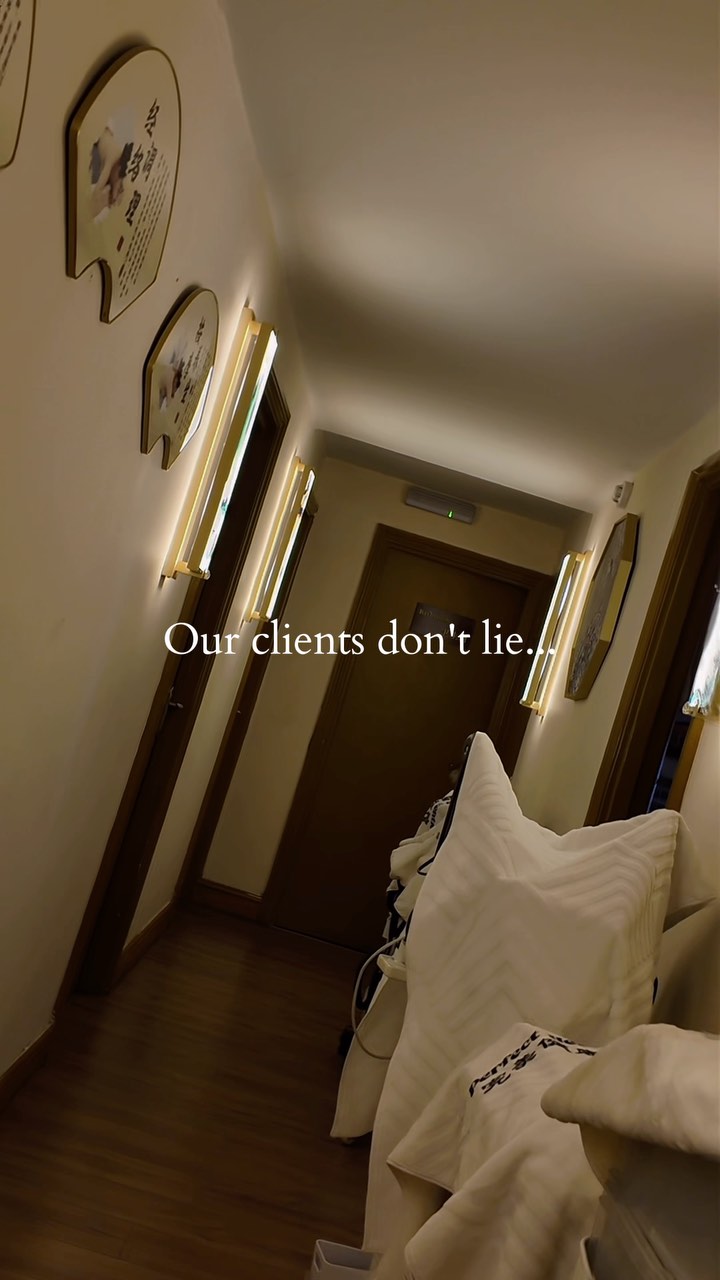 Weโre beyond grateful for every client who trusts us with their well-being ๐ Your support means everything ๐ค
London friends, if youโre looking to relieve stress, ease muscle tension, and restore balance with traditional Chinese therapies, weโre here for you! ๐ฟ๐โโ
Book your Tui Na massage, Acupuncture, or Lymphatic Drainage Massage:
๐ Visit us at: 97 Southampton Row, Holborn, London, WC1B 4HH
โ Call us now: 020 8076 8880
๐ WhatsApp: +447881308123
๐ง Email: phcholbornlondon@gmail.com
#TCMP #TraditionalChineseMedicine #Acupuncture
#LymphaticDrainage #AcupunctureHealing
#PainRelief
#LondonWellness
#HolbornLondon
#HolbornMassage