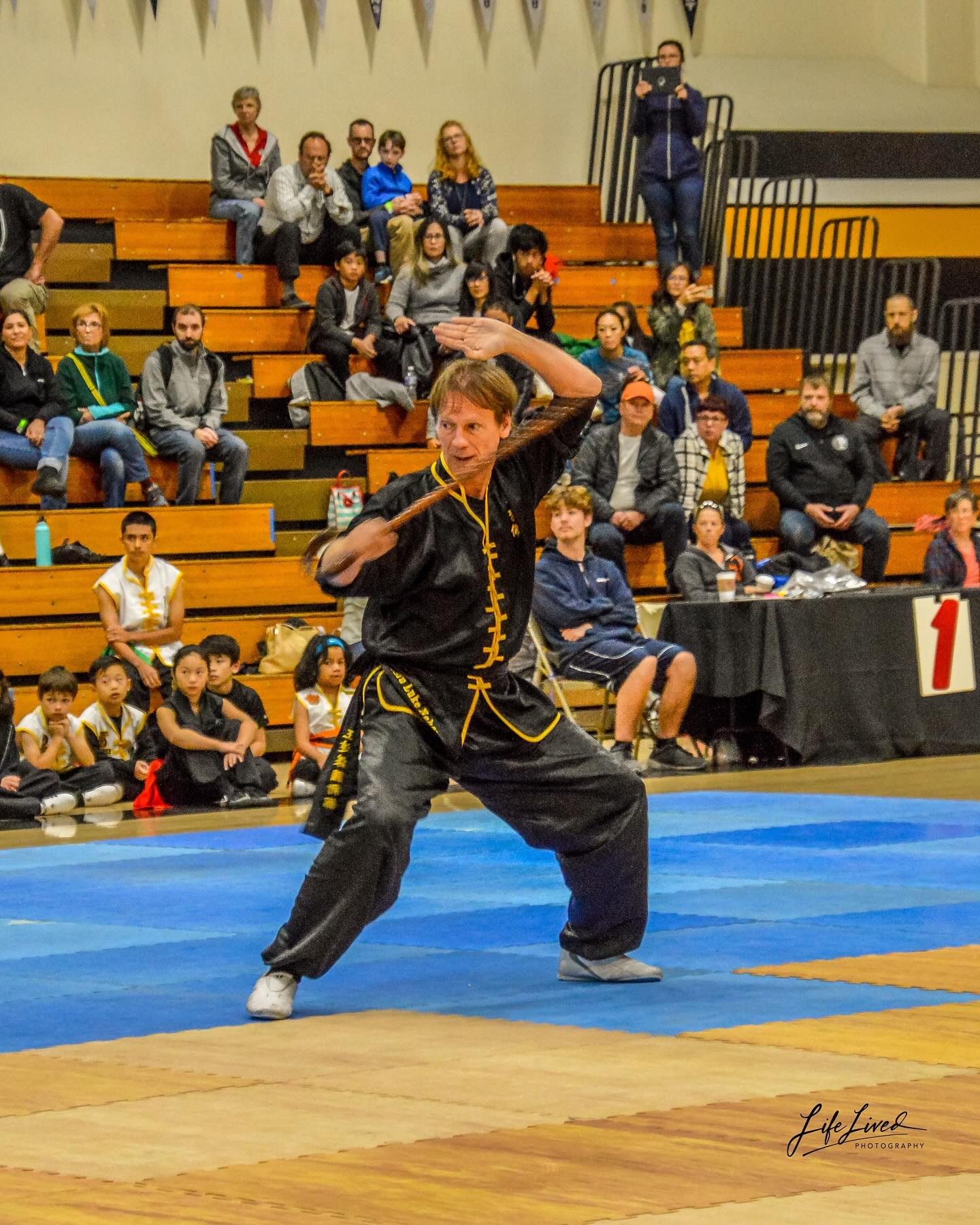 Before the day is over, please help wish Sifu Luke a very Happy Birthday! Thank you Sifu Luke for ALL your efforts at One Tribe. You are an integral part of our community, and we are grateful for everything you do.
#tatwongkungfu #tatwongkungfuacademy #tatwongfamily #strongertogether❤️ #onetribe #kungfufighting