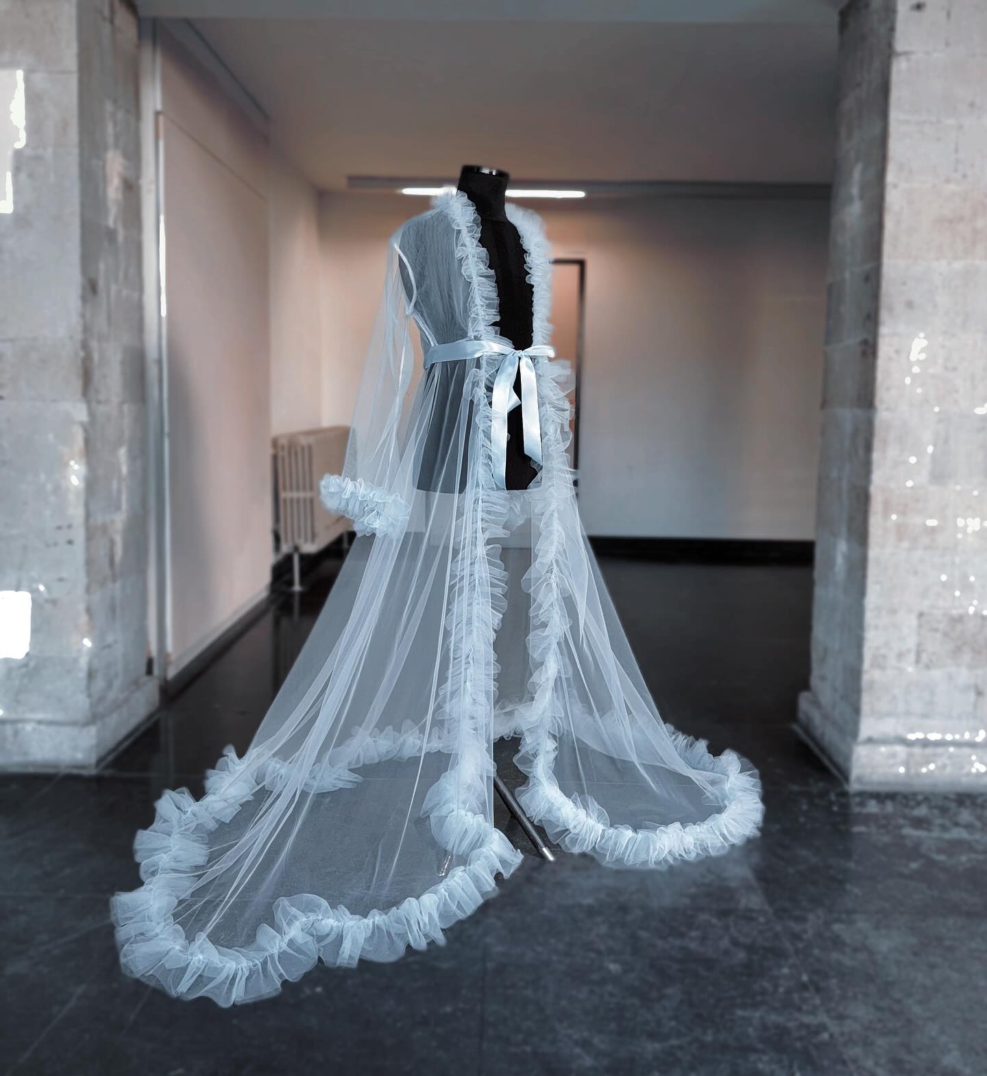 Custom Made Déshabillé
Baby blue mesh and tulle ruffles
For @tcharly_drag
#costumedesign #custom #costumedesigner