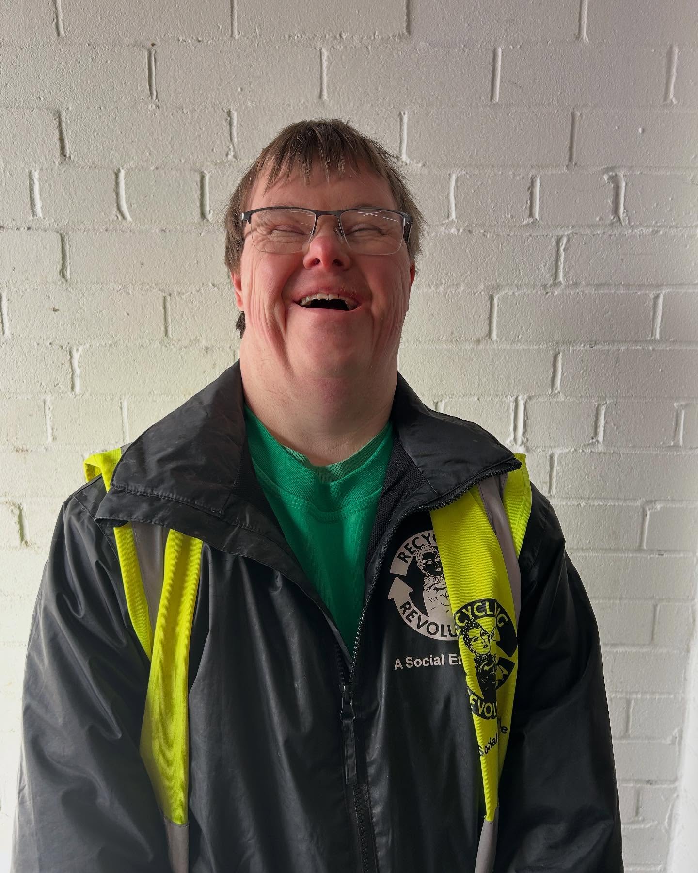 Jamie’s got that Friday feeling at the unit today! #recycle #recycling #volunteer #workplacement #learningdisabilities #learningdisabilityawareness #sheffieldissuper #sheffieldnetworking #supportsmallbusiness #social enterprise #wastemanagement #postiveimpact #socialimpact
