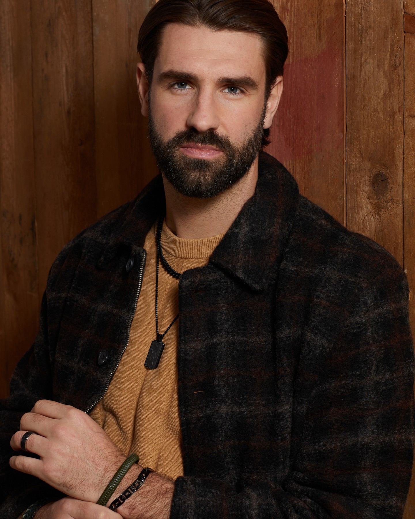 Introducing Wild, the new Fred Bennett collection 🌿
Wild captures the untamed spirit of exploration. Drawing from the textures of rural rock formations and the rich hues of nature’s landscapes, this collection blends earthy leather braiding, intricate clasps, and striking semi-precious stones to create distinctive, tactile pieces.
Whether you're drawn to the textures of nature or the thrill of discovery, Wild is more than just jewellery—it’s an invitation to explore, to roam, and to embrace your own journey ⛰️
#FredBennett #WearingFredBennett #mensjewellery #newcollection