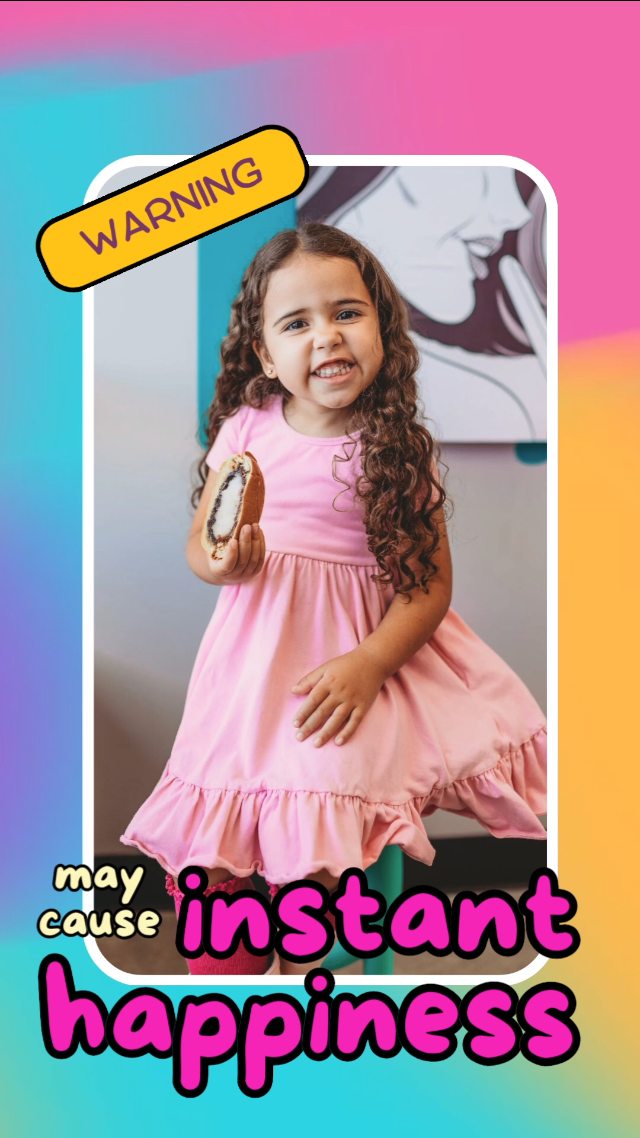 The look of pure joy: brought to you by a warm brioche stuffed with ice cream, gooey sauces & crunchy toppings 🍦✨
Featuring our tiniest (and possibly most enthusiastic) Sorbae fan! 💛💜🩷
These moments of dessert bliss also brought to you by @juliartphotography 🙌🏼📸
Have you tried the Bae Bun yet? If not, let's make this the year!