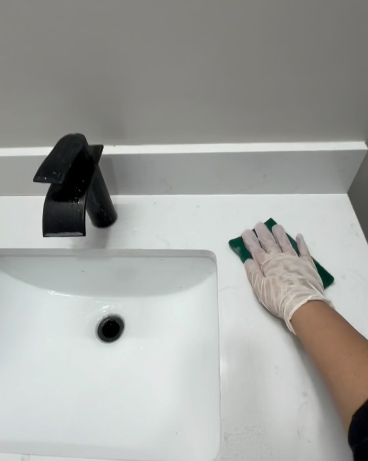 Professional Post Construction Cleaning - Getting Your Project Turn Key Ready.
Call for free quote.
416-575-2956
#prettycleantoronto #postconstructioncleaning #mississaugacleaning #oakvillecleaningservices #torontocleaningcompany