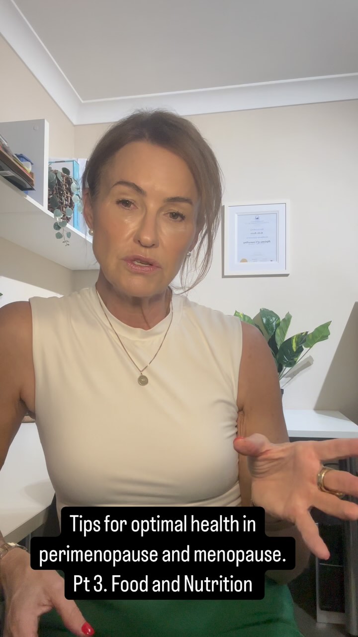 The first 3 things to consider to ensure what you eat is supporting you in midlife.
1) PROTEIN - 1.5 to 2gms of protein per kg of optimal body weight
2) FIBRE - minimum 25gms daily
3) CARBOHYDRATES - low carb but not Keto or super low and complex not simple carbs (think sweet potato not white bread).
What you eat at this stage of life matters just as much as how much you eat !