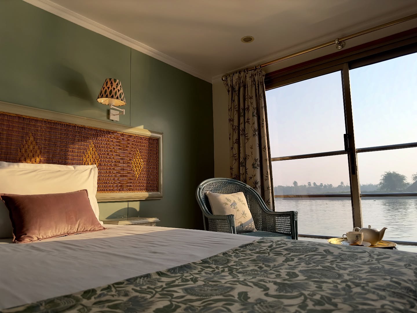 Both our boutique expedition ships on the Ganges #abnrajmahal ( pic #1 & pic #2 ) and the Brahmaputra River #abncharaidew2 ( scroll to pic #3 & pic #4 )with queen sized bed in the cabin) have dedicated cabins for solo travellers. They are designed to be cozy and oh, so very comfortable for solo travellers. Also, this means no single supplement :)
#assambengalnavigation
#lovewithabncruises
#solotraveller❤️
.
.
.
#solotravelinindia #solotravels #solofemaletravel #gangesrivercruise #brahmaputrarivercruise #rivercruiseindia #smallshipcruising #smallshiptravel #smallshipbigadventure #expeditioncruising #rareindia #conscioustravel #slowtravels #rivercruiseexpert #rivercruiseship #rivercruiser #rivercruisespecialist #shipcabininterior