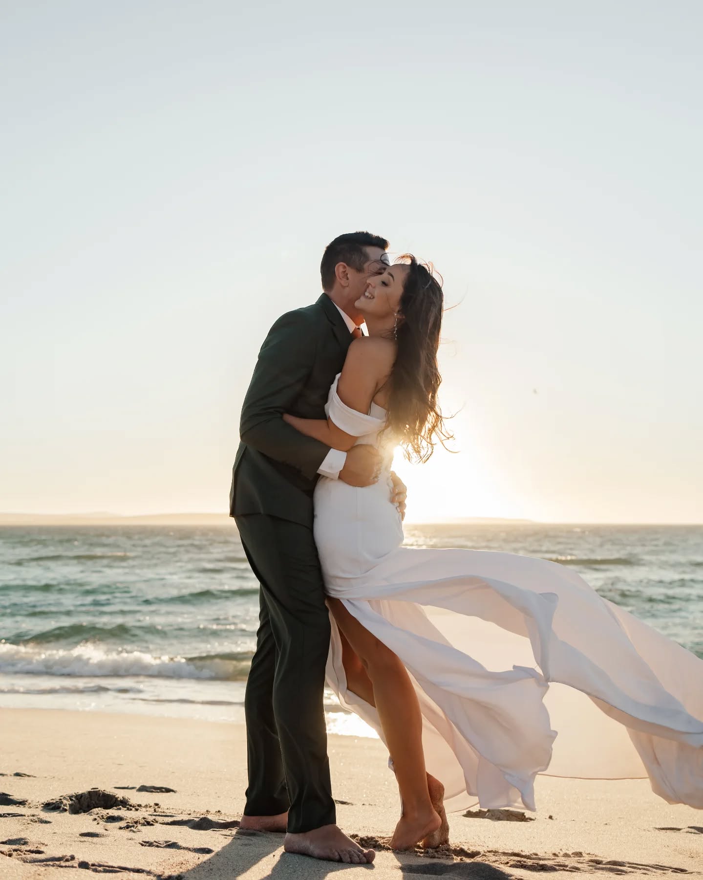 It is weekend.... Take us back to Langebaan with the fresh breeze, the seagulls and the waves crashing to the shore.