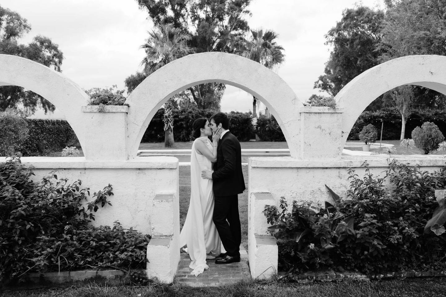 María & Sergio🤍
@nacheto
@guadalquivircatering
@songdeluxe
@cortana_official
@extrembeautytips
@karmenarreglosflorales
@santa_catalina_events
#BodaMariaYSergio #FincaSantaCatalina #BodaEnCáceres
#AlisedaWedding #AmorEnExtremadura
#BodaEnExtremadura #WeddingInSpain #CáceresWedding
#FincaSantaCatalinaWedding #AmorEterno
#MomentosInolvidables #CeremoniaDeAmor
#ParejaPerfecta #BodaDeEnsueño #CelebraciónDeAmor
#DestinationWeddingSpain #WeddingInspiration
#FelicidadPura #UnDíalnolvidable #HistoriasDeAmor
#WeddingVibes #CapturandoMomentos
#MomentosEspeciales #WeddingSeason2024
#BodasEnCáceres #EmocionesReales #CoupleGoals
#MatrimonioPerfecto