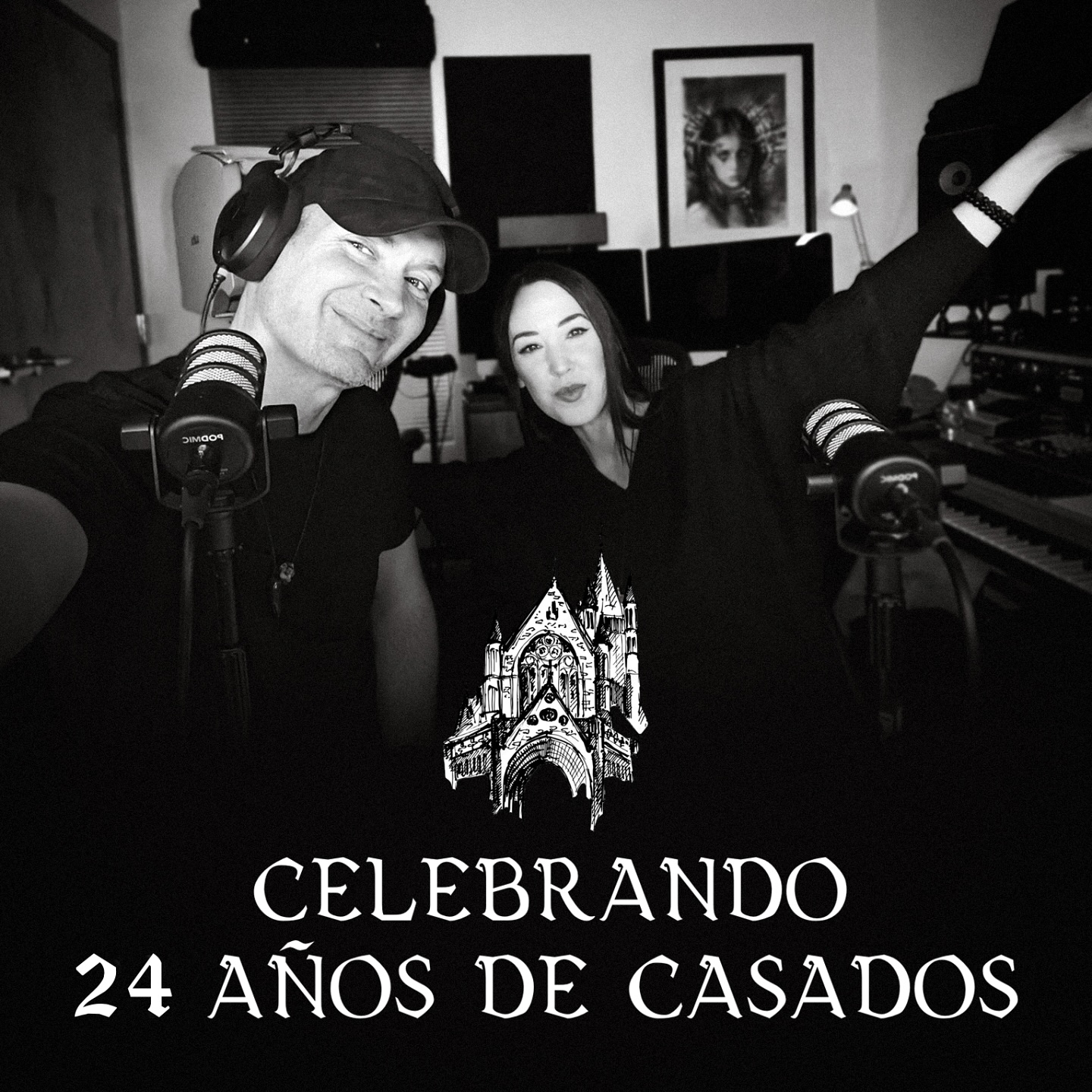 Un día como hoy hace 24 años.🖤 Gracias vida por ponernos juntos en el camino.🙌🏼🥹
#omeworld #noctambulah #nosferatrom #aniversario #24 #lovestory #eternity