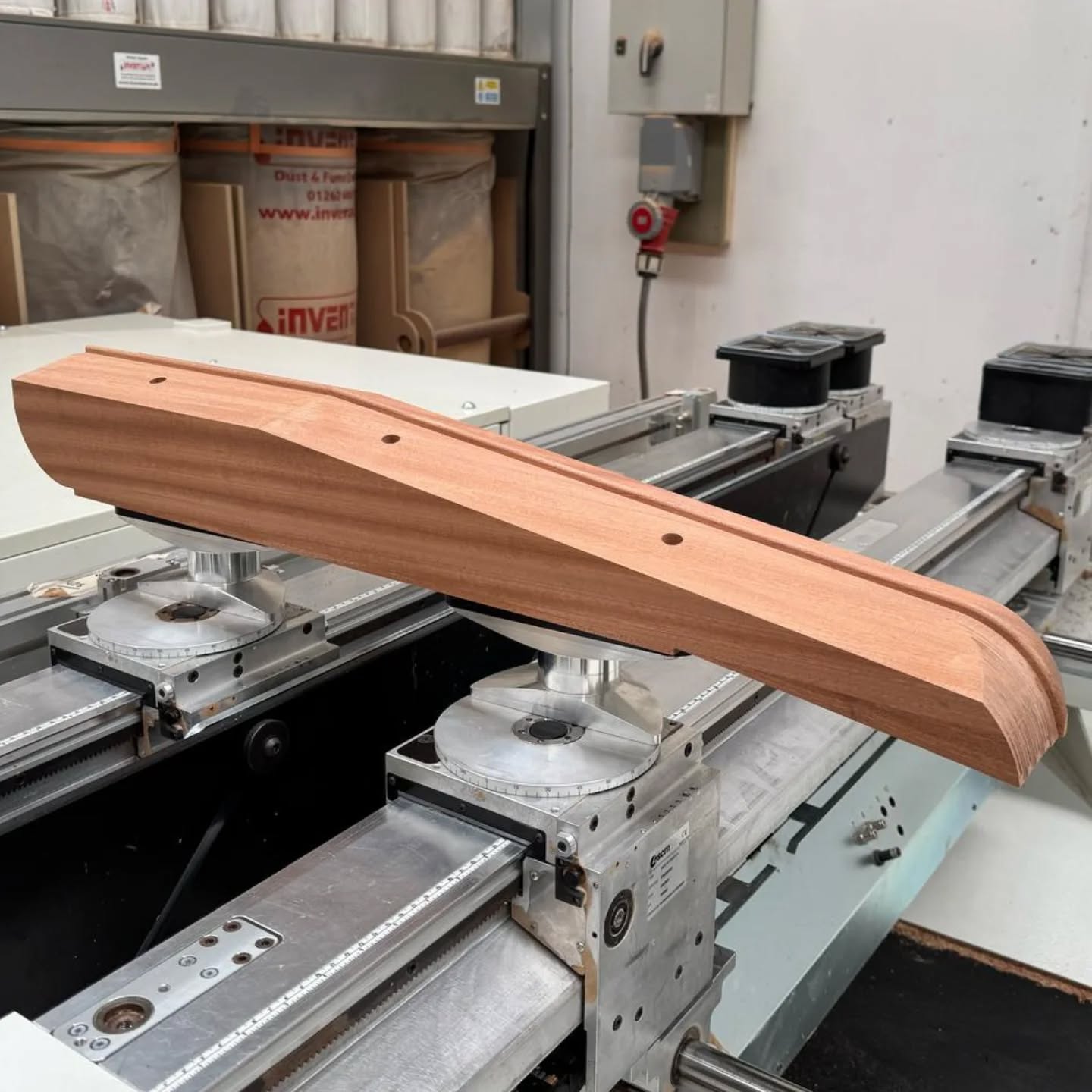 We're making lots of train parts this week
#component #train #rail #wooden #wood #5axismachining #5axiscnc #sapele