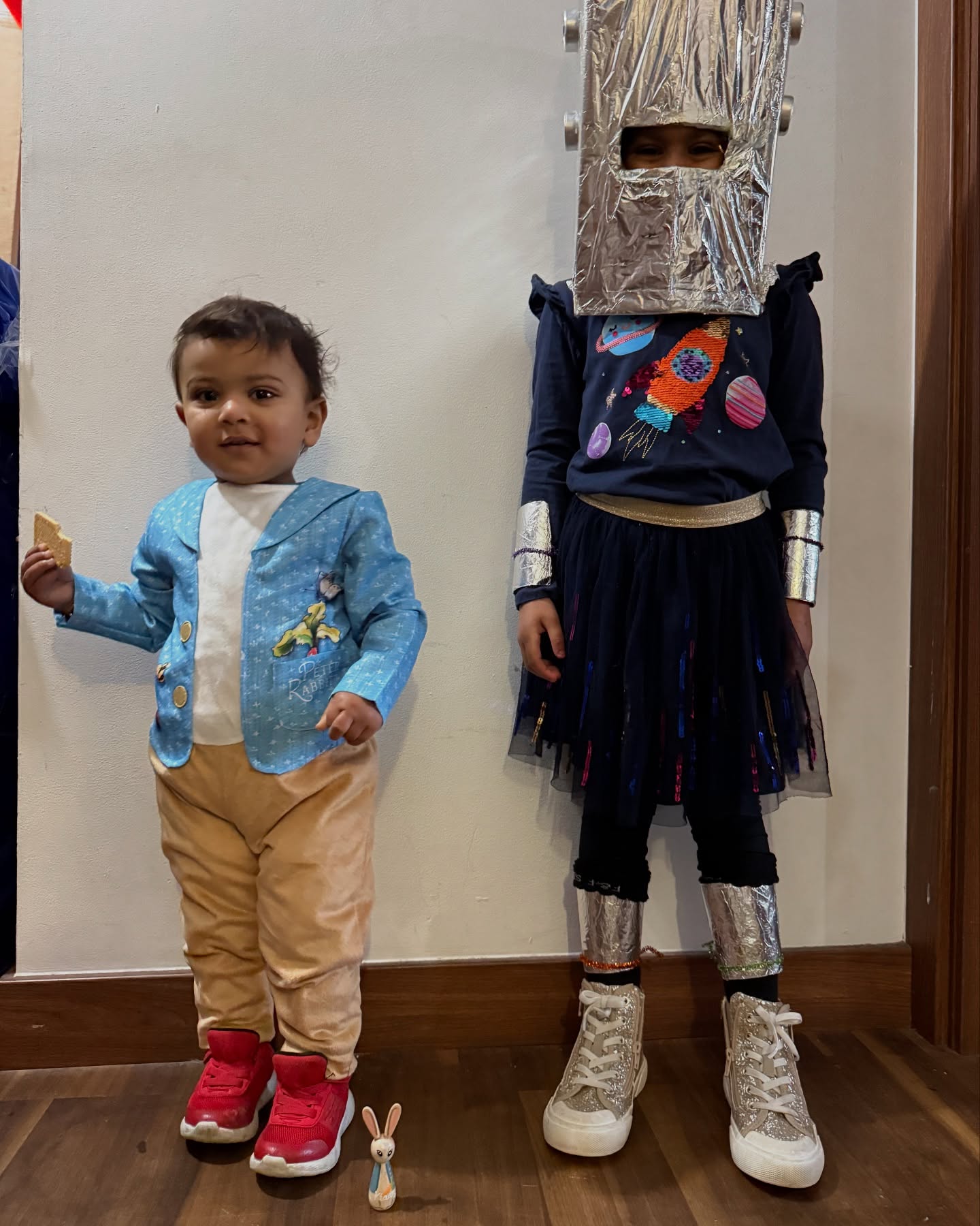 📚Happy World Book Day!!!
We look forward to this day every year, as new ideas and new favourite books come up. What will we be this year?
🐰So we went for @officialpeterrabbit and we did a Space girl our version of @dwalliams Space Boy 👩🏽🚀🚀which is one of our faves at the moment!
And we loved listening to @mrmcgrammar on the radio this morning
Hope you all had a fab day dressing up!!!
#worldbookday #makingmemories❤️ #haribobabies #whowillyoube #dressup #roleplay #imaginations