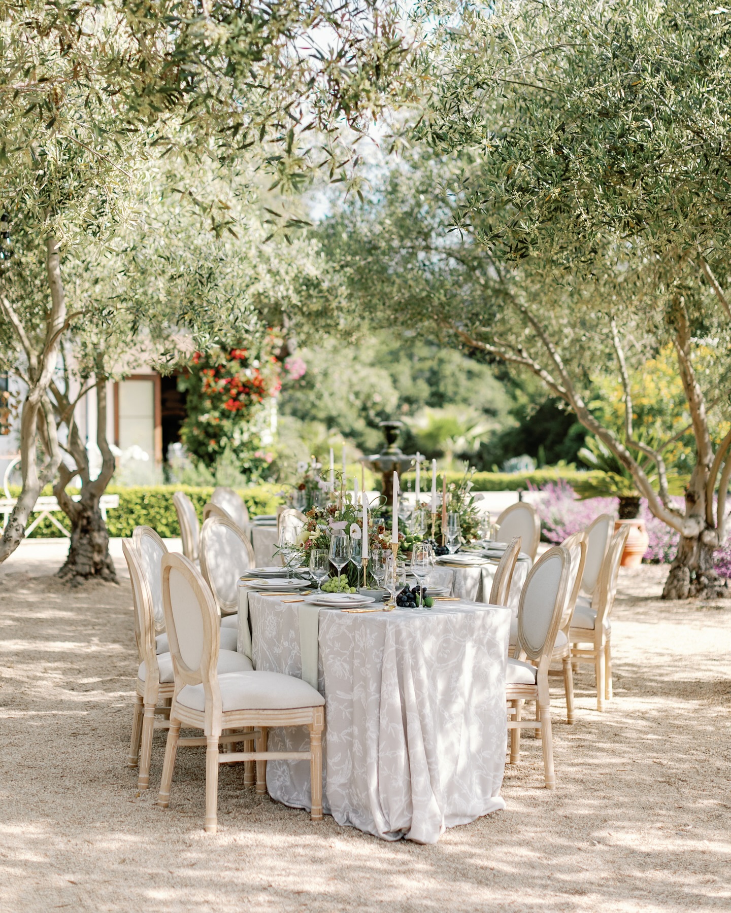 A Tuscan dream 🫒 We are deep into our designs for 2025 & 2026 and can’t wait for our season to truly begin!
Photographer: @amycarolinephotography
Planning & Design: @styledbylinds_
Florals: @amywestfloral
Rentals: @ampartyrentalsinc
Linens: @nuagedesignsinc
Venue: @casablancainterlaken
Stationery: @papier.handmade
#italianweddings #californiaweddingplanner #sfweddingplanner #carmelweddingplanner
