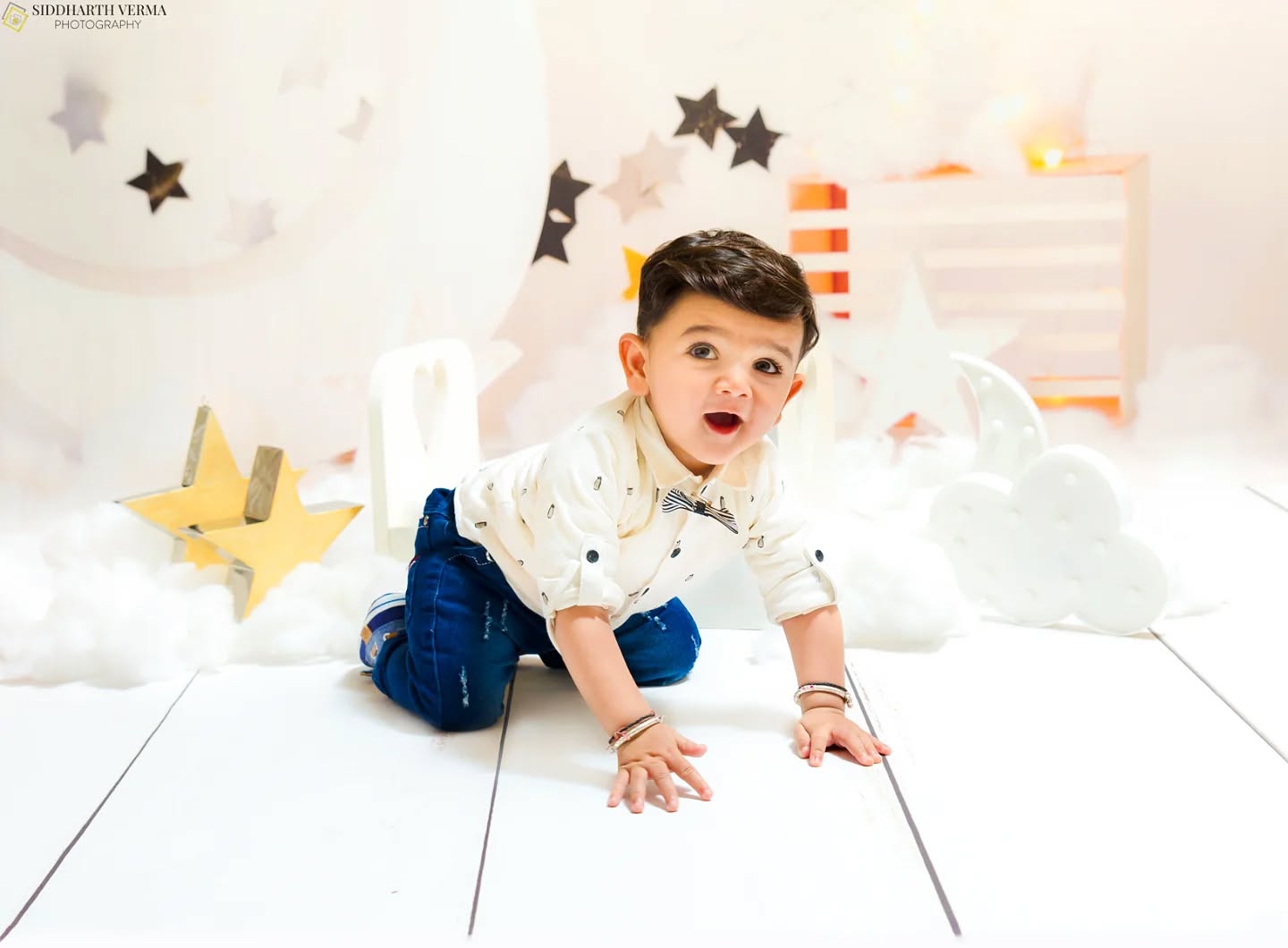 One year, countless giggles, and memories that will last a lifetime! 🌟💖
The first birthday is a milestone like no other—a celebration of tiny toes, big dreams, and endless love. From playful moments to heartwarming family cuddles, every detail deserves to be remembered. 📷 🌟
Capture your baby’s milestones with a bespoke photoshoot in Delhi NCR. Let’s turn your little one’s moments into timeless treasures. DM us to book your session today! @siddharthvermaphotography
.
.
#siddharthvermaphotography #babyphotographerindia #babyphotography #turning1 #babyphotoshootdelhi #gurgaonbabyphotographer #bestbabyphotographer #cakesmashfun #familymoments #sonyalphain #sonyalpha #delhiphotographer #delhimom #delhimommyblogger #noida #gurgaon #Delhi