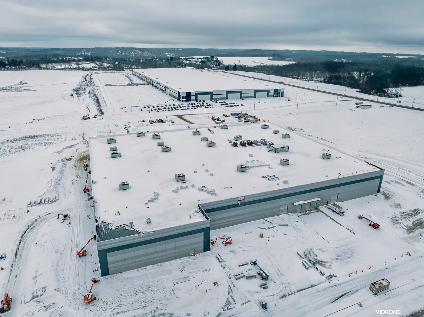 Despite the cold weather here in Northeast Ohio, Geis Construction is making great progress on this 180,000 SF new facility that will allow industry leader @viegallc to continue their work manufacturing press technology, plumbing & HVAC parts.
The Viega Mantua location will eventually manufacture two of their innovative press products. Thank you to our hard-working team of contractors who are working through the cold weather to make this facility come to life!