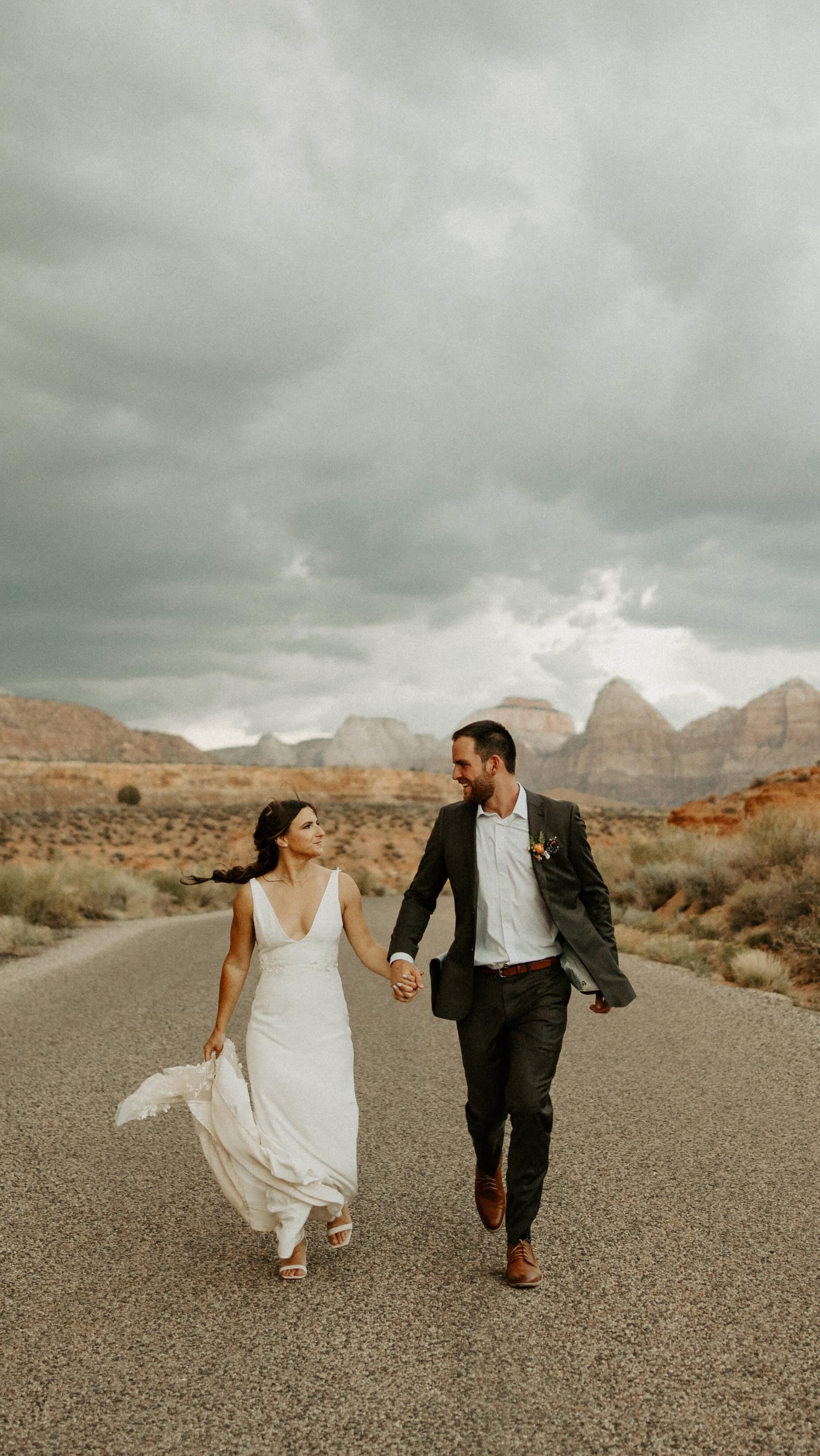 Reliving this amazing wedding weekend ✨
.
.
Photo/film: @howardphotoandfilm
Design+Planning+Decor+Florals: @poppylaneevents_st.george
.
#stgeorgeweddingplanner #poppylaneeventsstgeorge
#southernutahweddingplanner #zionweddingplanner