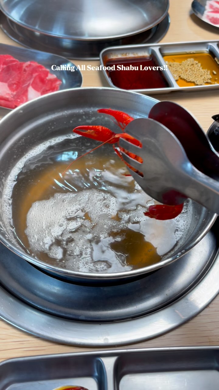 Attention Seafood Lovers & Shabu Shabu Fans!
Get ready for a flavor ocean with our amazing seafood options AND delectable Shabu Shabu!
Indulge in tender seafood delicacies that pair perfectly with our fresh ingredients for a shabu shabu experience like no other! Join us for a deliciously immersive adventure where every dip is a splash of joy! Dive in and let the feast begin!
