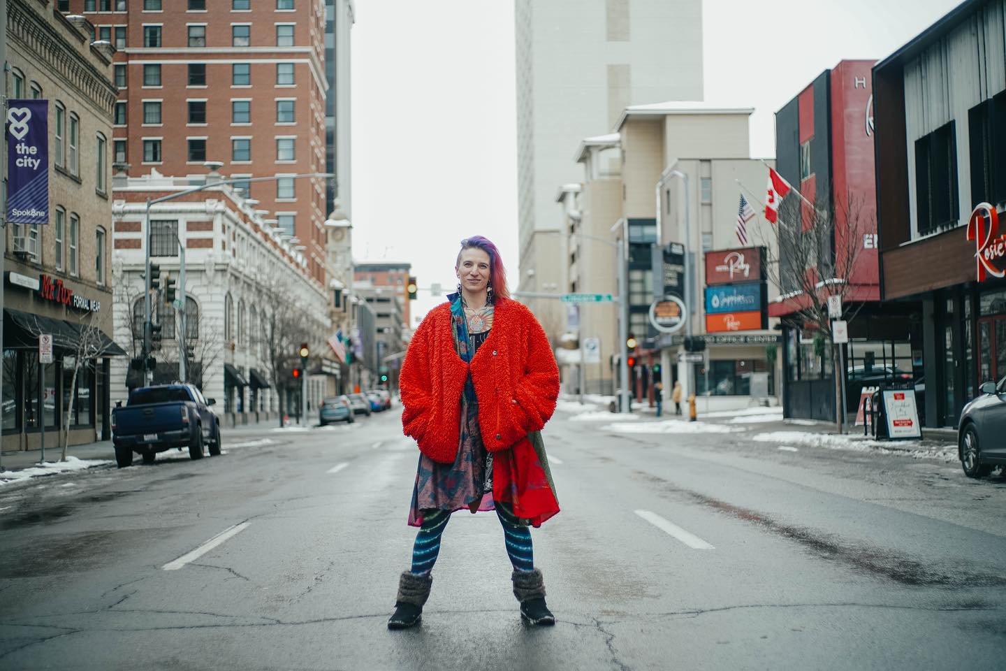 Trade art and cash with your friends ❤️🔥🤑
New brand for @nataliedoud coming soon by @ourlivingdesign.studio 💓💫
Thank you Nata and @hectorpang for holding me through this Space King initiation, and for this magic that will be with me for the rest of my god blessed life.
This was honestly the most painful (physical not emotional lol) experience of this lifetime thus far, and I am so grateful for it.
“If you choose to feel the pain first, in any circumstance or situation, everything that follows will be bliss.
If you go the other way, and attempt to seek pleasure first. You may set unrealistic expectations for happiness, making ordinary life feel disappointing or even like suffering.
All Emotions are a differential. All emotions are comparisons.” - @hectorpang
I love youuuuu guys 💫❤️🔥