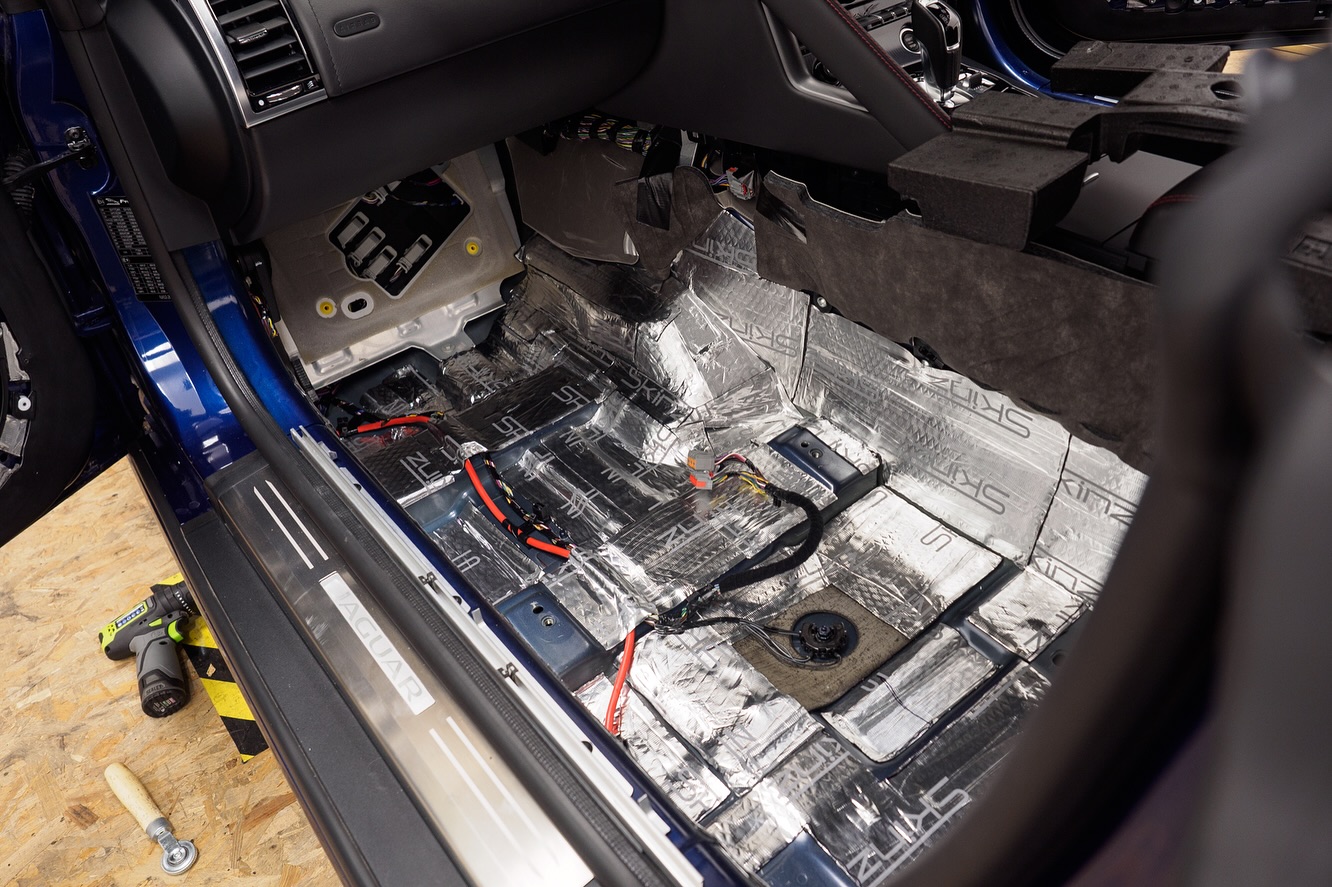 The Jaguar F-Type audio upgrade is well under way. Along with a HUGE upgrade in the audio power and quality and the usual door sound deadening that gets done as part of this package, this customer requested we carry out full sound deadening of the cabin and boot area to reduce road noise.
The doors were stripped, so deadening and absorption foam could be applied to the outer skin, back of the service panel and around the powerful Helix i5 8” speaker.
—————————————————————
📞01223 827766
✉️audio@cambridgeautosound.com
💻 www.cambridgeautosound.com
__________________________________
#jaguaraudioupgrade #meridianaudioupgrade #caraudio #premiumaudio #caraudioupgrade #subwoofer #basshead #audiouograde #audiotecfischer #jaguarftype