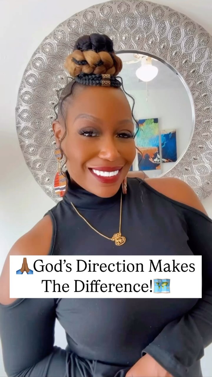 📝In your pursuit of greatness, remember🤔:
🙏🏾 God’s Direction Makes The Difference!”📍🤞🏾🗺️
Sending love & prayers,
Amara (Grace)💛
Motivational Speaker 🎤 + Strategist👸🏾
🗓️ Are you in need of a volunteer, motivational speaker, host, or a 1:1 strategy session? Message me or book online for scheduling: AmaraLGraham.com
👂🏾💎: Earrings by @atribecalledphresh2
#MindfullnessMonday #mindfulliving #MindfulMoments #peacewithin #PeaceOfMind #DaughterOfTheKing #ATimeSuchAsThis #MotivationalMonday #MotivationalSpeaker