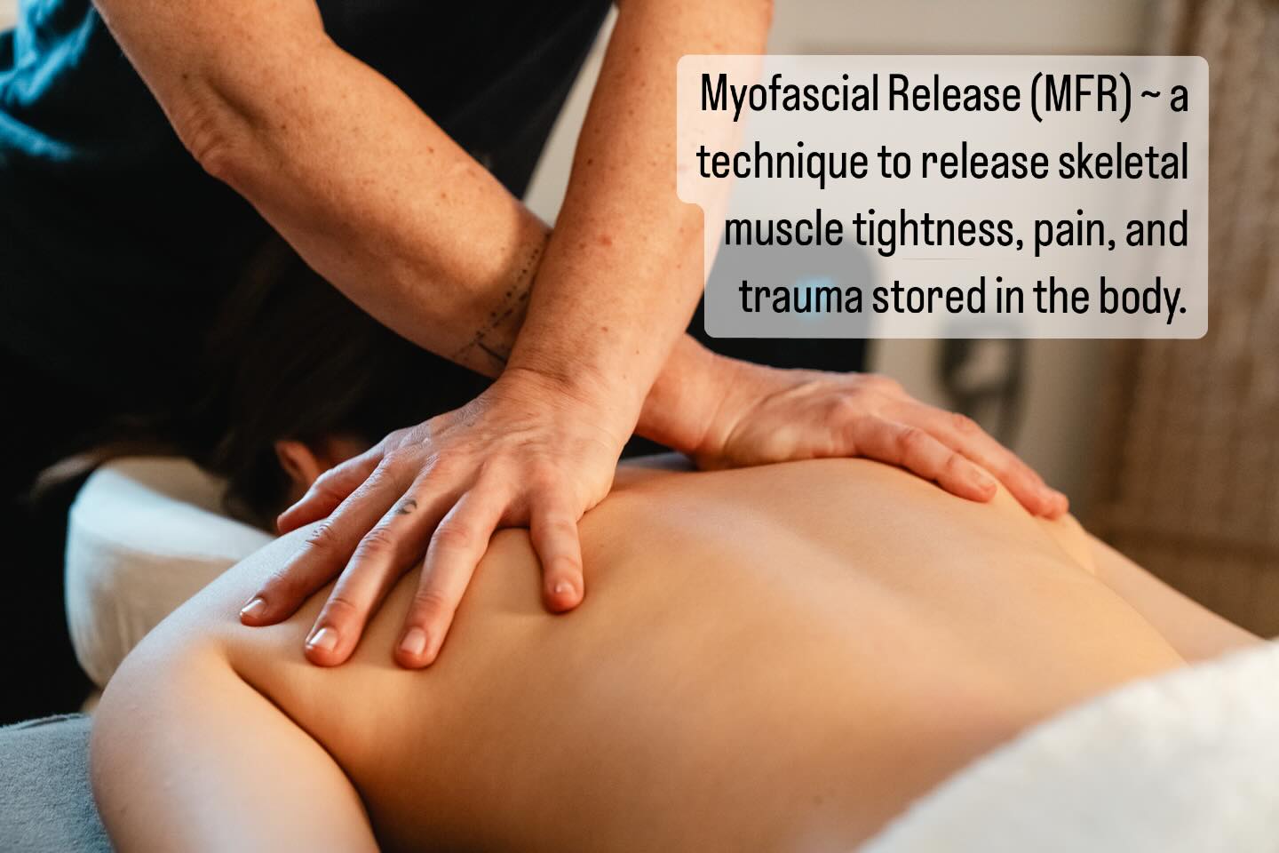 🤍 I use this technique ~ Myofascial Release ~ in every treatment, and the moment the fascia releases after being put on a stretch never fails to leave me in awe.
Incredible for releasing musculoskeletal tightness and pain, this technique can also release trauma stored throughout the myofascial connective tissues, at a cellular level. Negative imprints, such as grief, anger or anxiety, can leave somatic imprints in the fascial system, much like a scar left by physical trauma.
The human body is amazing. So is massage therapy✨
🔗 www.emmawebley.co.uk
#chichestermassagetherapist
#massagetherapychichester
#myofascialreleasechichester
#mindbodysoul
#conscioustouchmassage
#thebodykeepsthescore