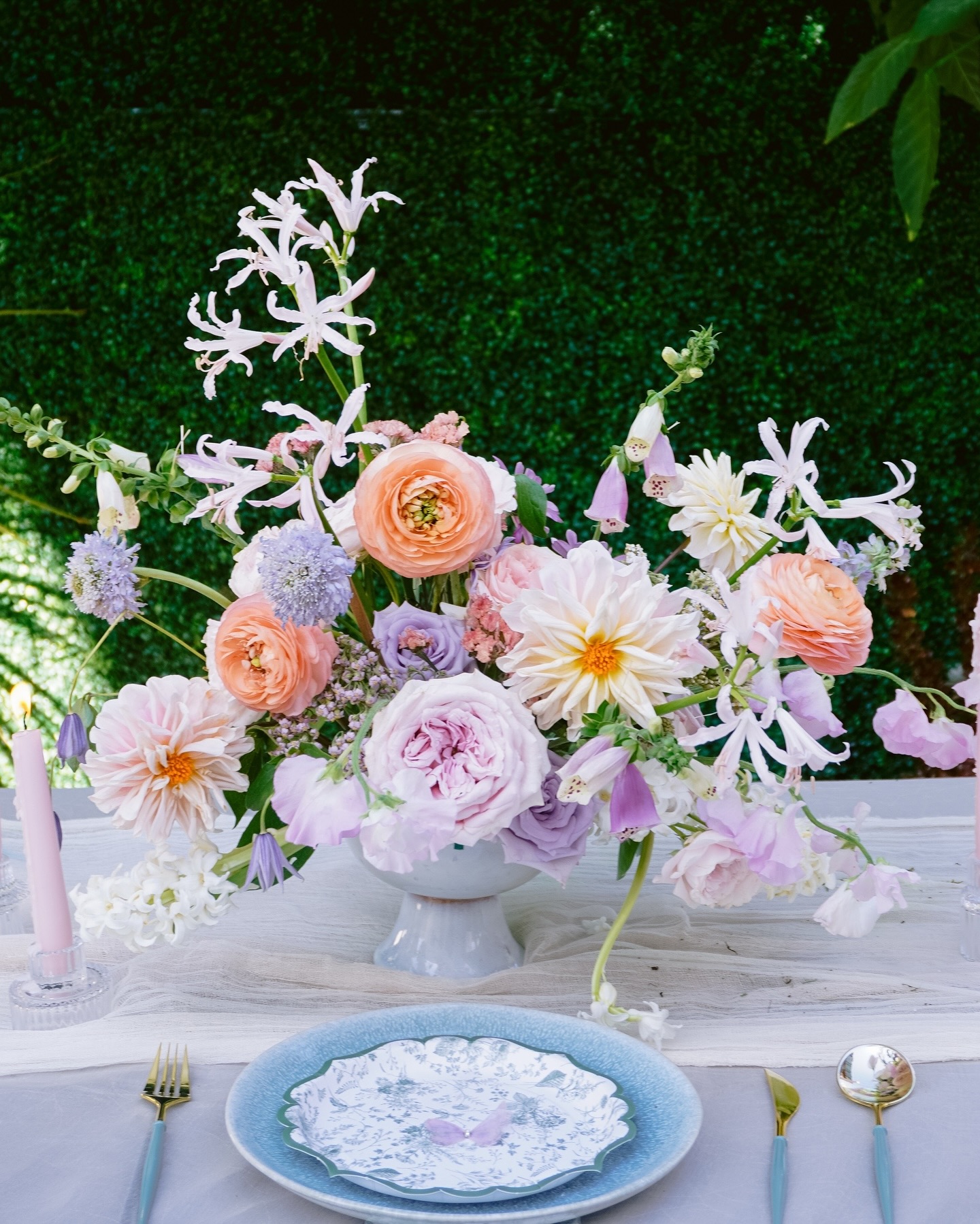 Counting down to Spring for dreamy alfresco dining and festive gatherings!