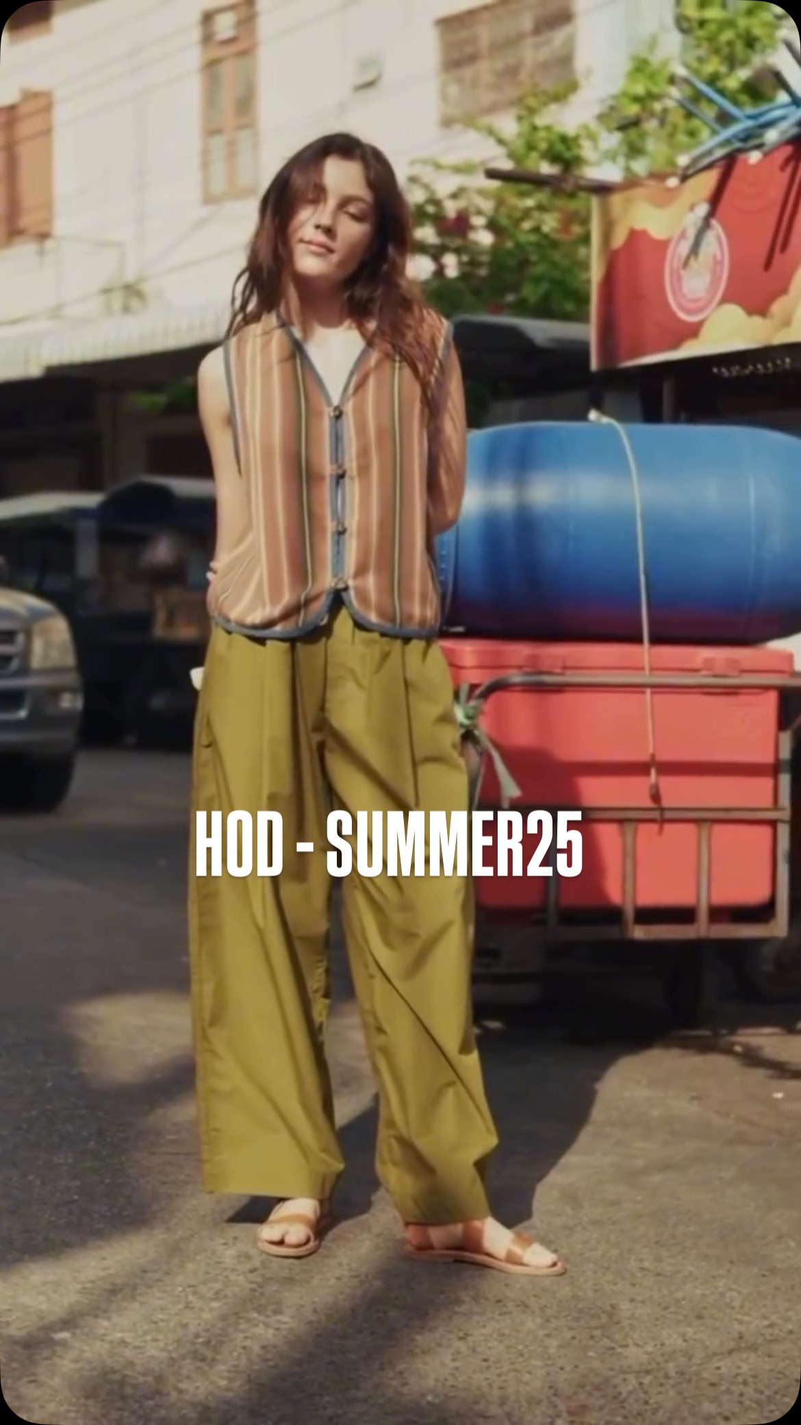 Summer is coming 🕞☀️ • HOD• #showroom #multimarques #paris #newcollection