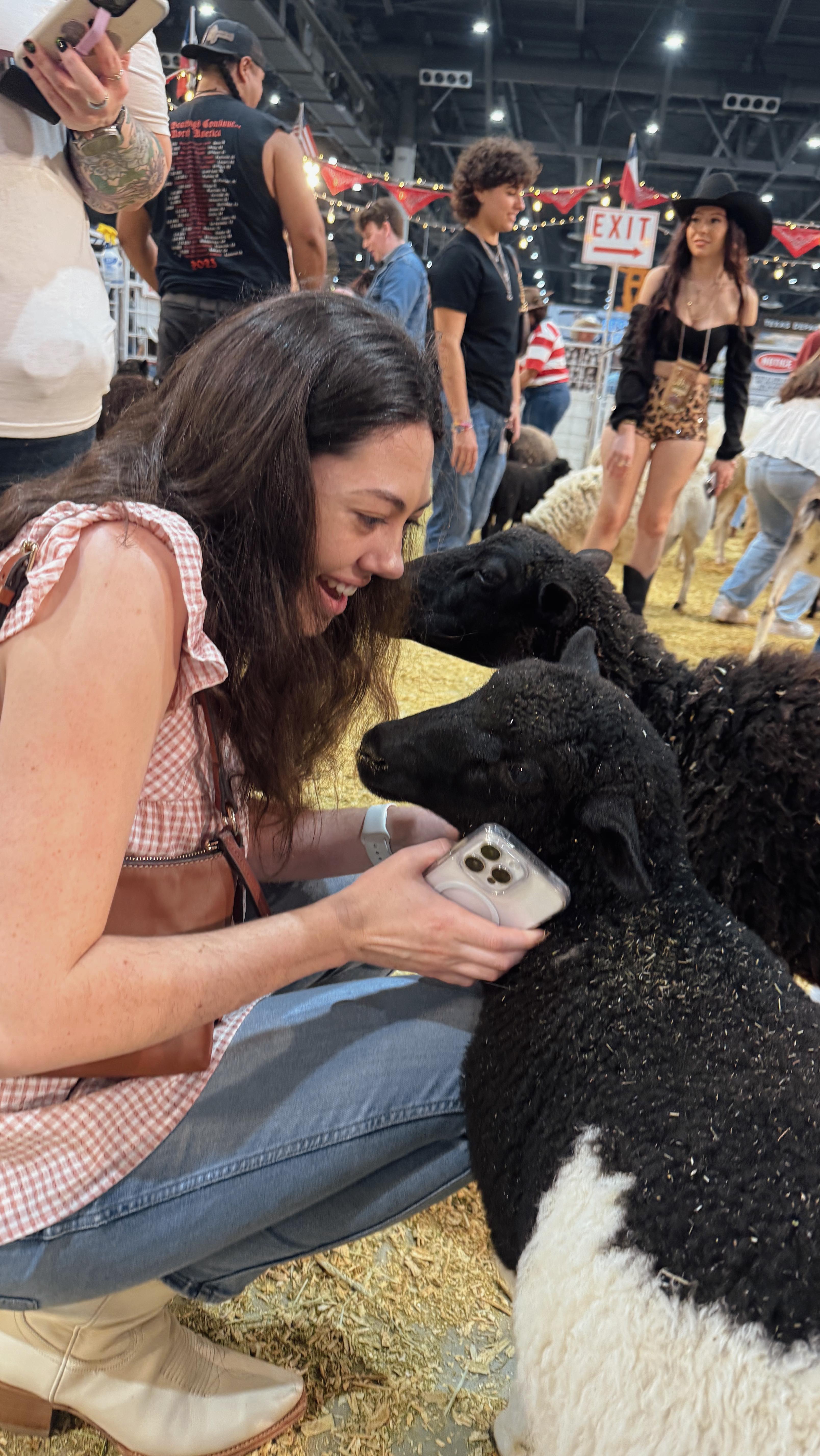 Spend a weekend with me in one of my favorite cities: Houston! 🏙️
This past weekend I spent a quick 28 hours in Houston with my best friends! We all know how much I love Houston and then to have all of my best friends in one place 🥹
First we met up for lunch at @localfoodsupperkirby since 4 of us had not been together in 10 months, then we headed straight to @rodeohouston for a night of fun! We watched the rodeo and concert, made friends at the petting zoo, ate corn dogs and fried Oreos, hung out with friends in the wine garden, then we danced the night away at The Hideout. The Hideout is a tent for post-rodeo live music and DJs! Of course, we ended the night with @whataburger !
The next day, we hit up a farmer’s market and some of my favorite stores in Houston Heights (shoutout to @shopemersonrose ), ate lunch at @barnabyscafe because their white queso is outstanding, and got a scoop from @milkandsugarcreamery ❤️
Houston, we’ll be back before you know it!
#exploreHOU #BestFoodHouston #houstontxfood #365Hou #girlswhotravel #houston #visithouston #girlsweekend