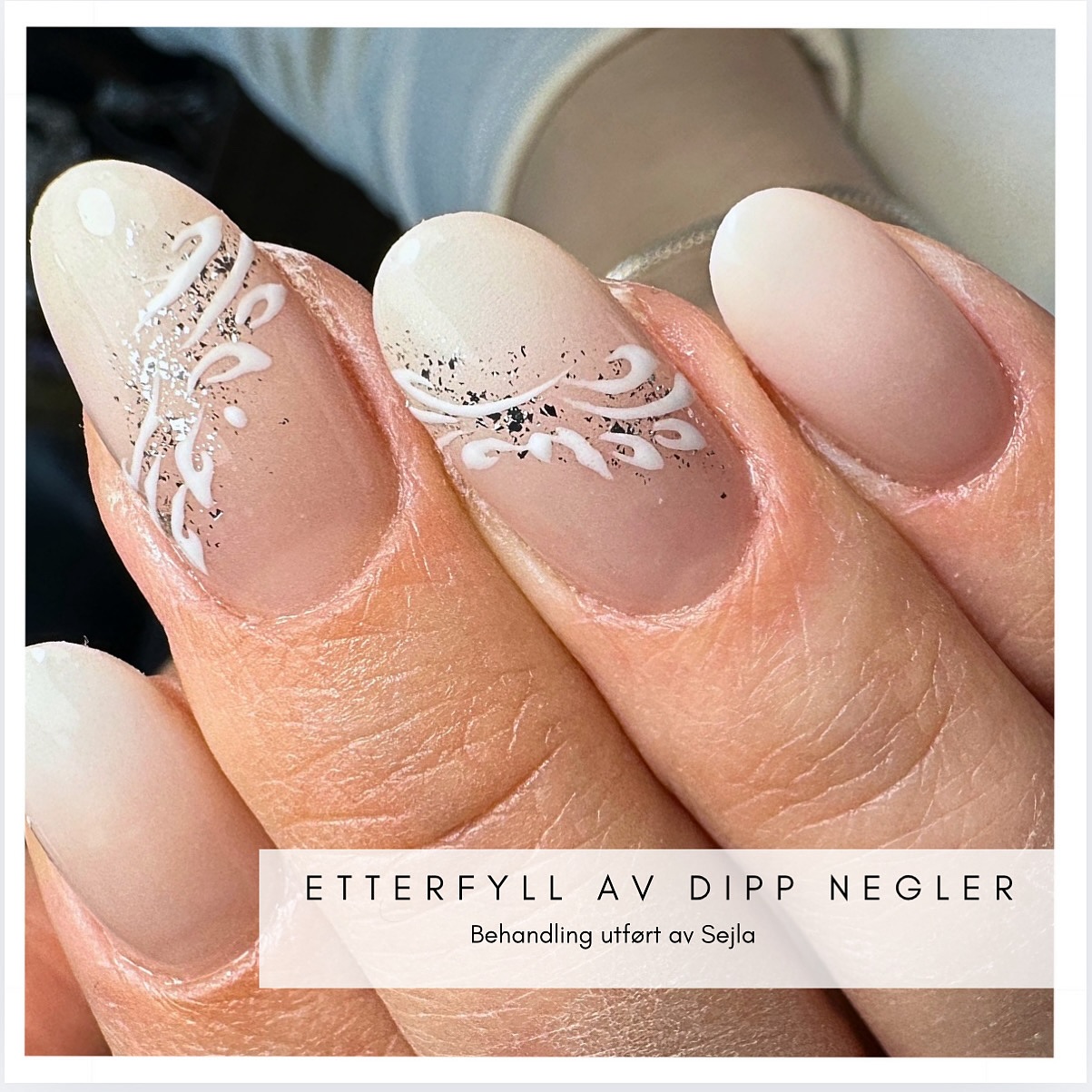 ✨ Dipp negler – løsningen for langvarige og sterke negler naturlige negler ! ✨
Hos JK Beauty tilbyr vi dipp negler som gir deg perfekt manikyr i flere uker, uten at du trenger å bekymre deg for chips eller skraper. 💅🏼 Denne teknikken gir et naturlig utseende, samtidig som den gir ekstra styrke og holdbarhet.
Er du klar for å teste dipp negler? Kom innom oss, så hjelper vi deg med å få den perfekte looken! 💖
#JKBeauty #DippNegler #Negler #Skjønnhet #Manikyr #BeautyLovers