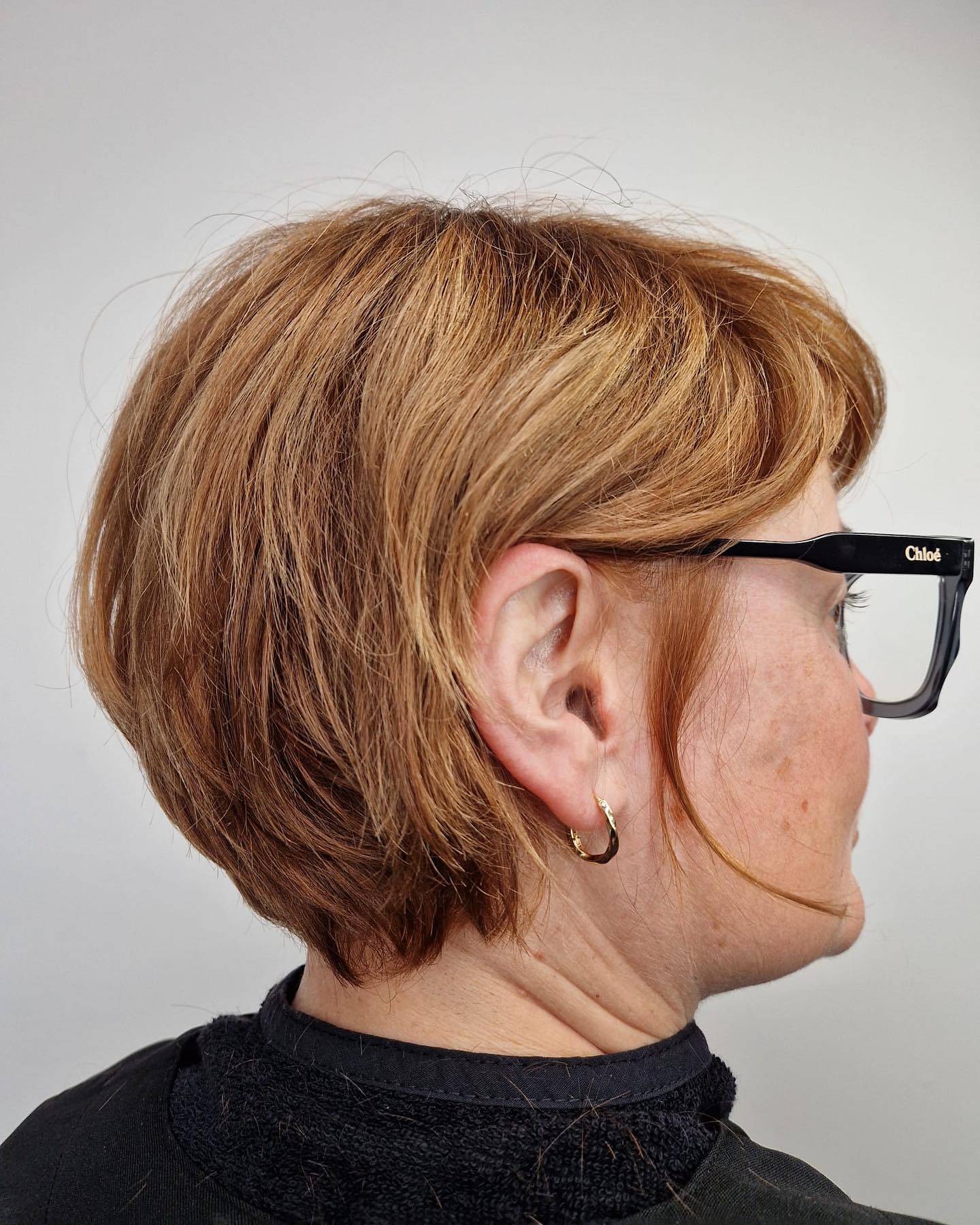 One of our favourite before & afters lately ✨
#copperhair #shorthair #stylish #stylishhair #pixiecut #pixie #hairtransformation #studiohairlich #glynt