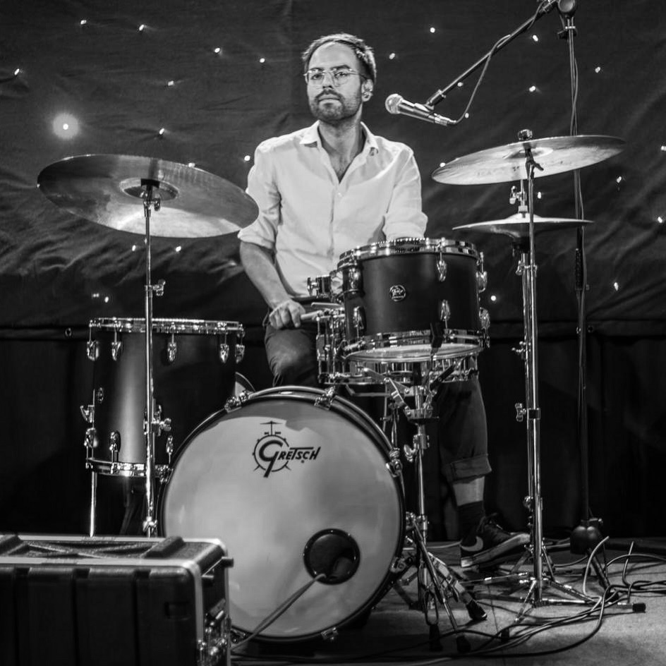 2B (or not 2B)? @vicfirth
Terrible puns aside… well that’s all I really have
#drumsdrumsdrums #vf15 #drummer #drummergram #remodrumheads #gretsch #gretschdrums @gretschdrums @istanbulagop #sessiondrummer #londonmusician #londonmusic #drummerinlondon #drum #drums #drumkit #drumset #instadrums #soundsfrommyattic #drumminglife #remoterecording #remotedrumtracks #remotedrumrecording